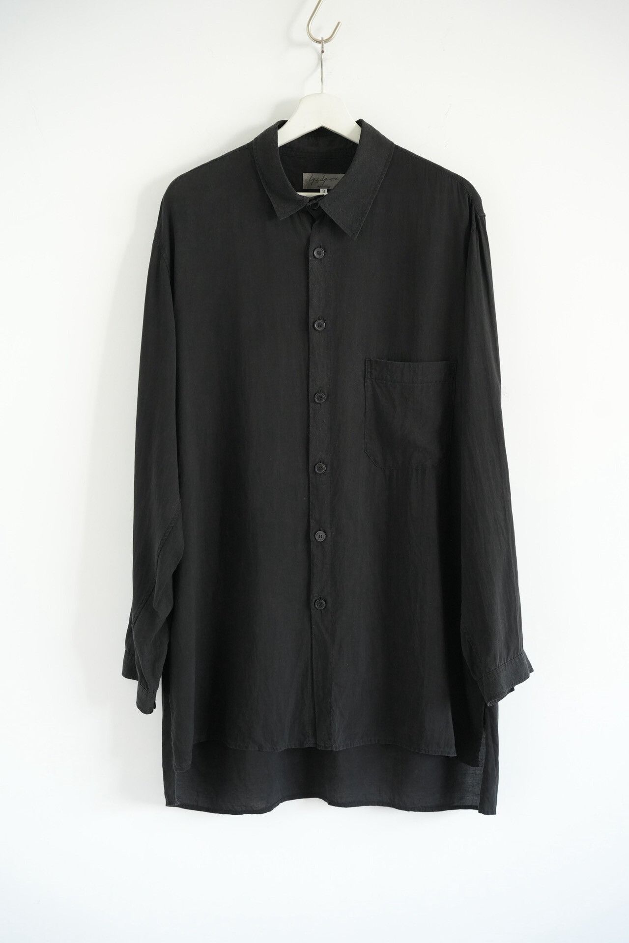 Yohji Yamamoto asymmetrical collar tencel shirt by yohji yamamoto Size US M / EU 48-50 / 2 - 1 Thumbnail