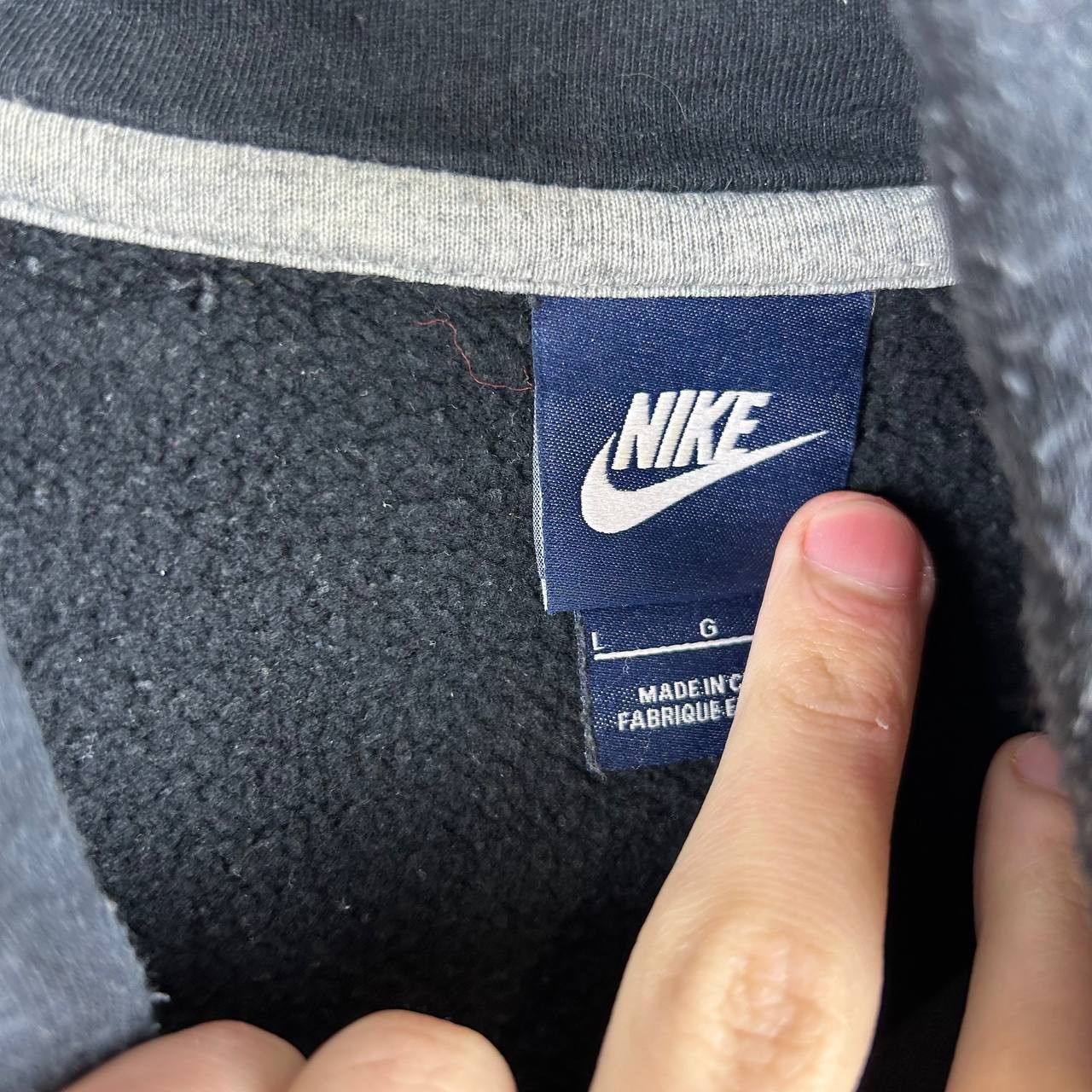 Nike Vintage Nike Hoodie Big Embroidered Logo 00’a Y2K Hype Retro Size US L / EU 52-54 / 3 - 4 Thumbnail