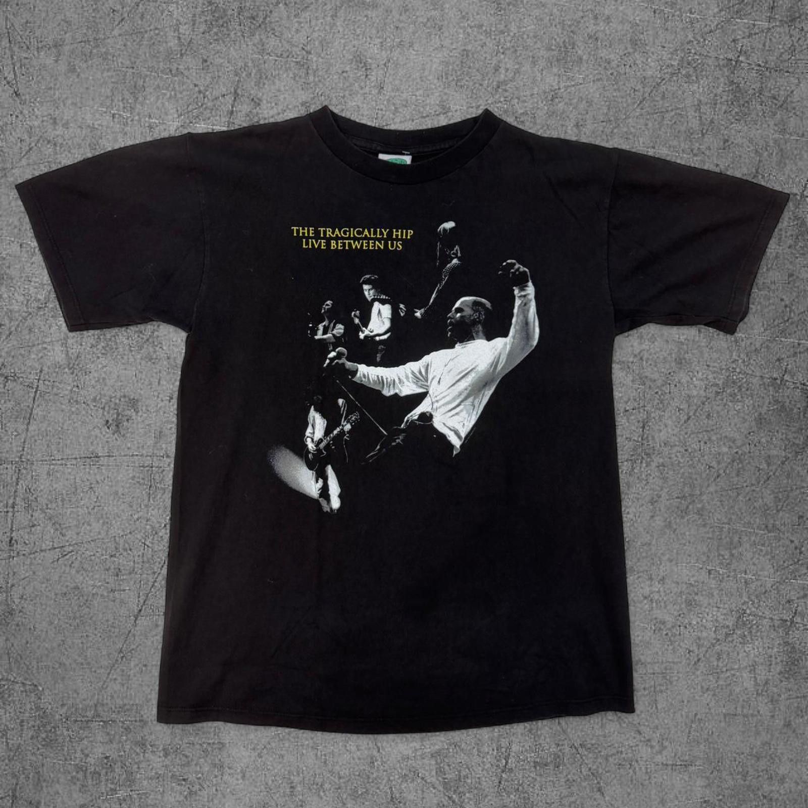 Band Tees 1997 The Tragically Hip Live Between Us Tee Size US L / EU 52-54 / 3 - 3 Thumbnail