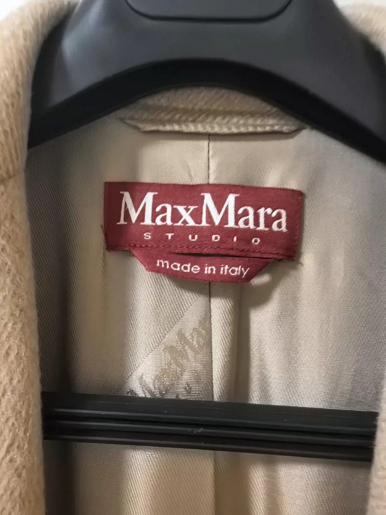 Max Mara Max Mara Camel Women's Cashmere Long from studio Size S / US 4 / IT 40 - 2 Thumbnail