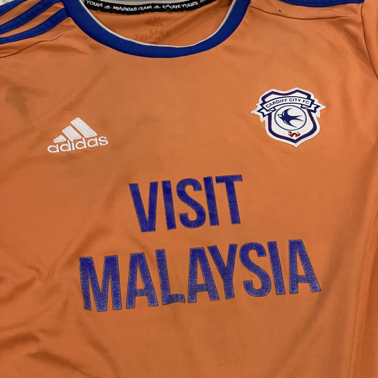 Adidas M⚽️ Match worn Cardiff City Jersey Visit Malaysia adidas tee Size US M / EU 48-50 / 2 - 2 Thumbnail