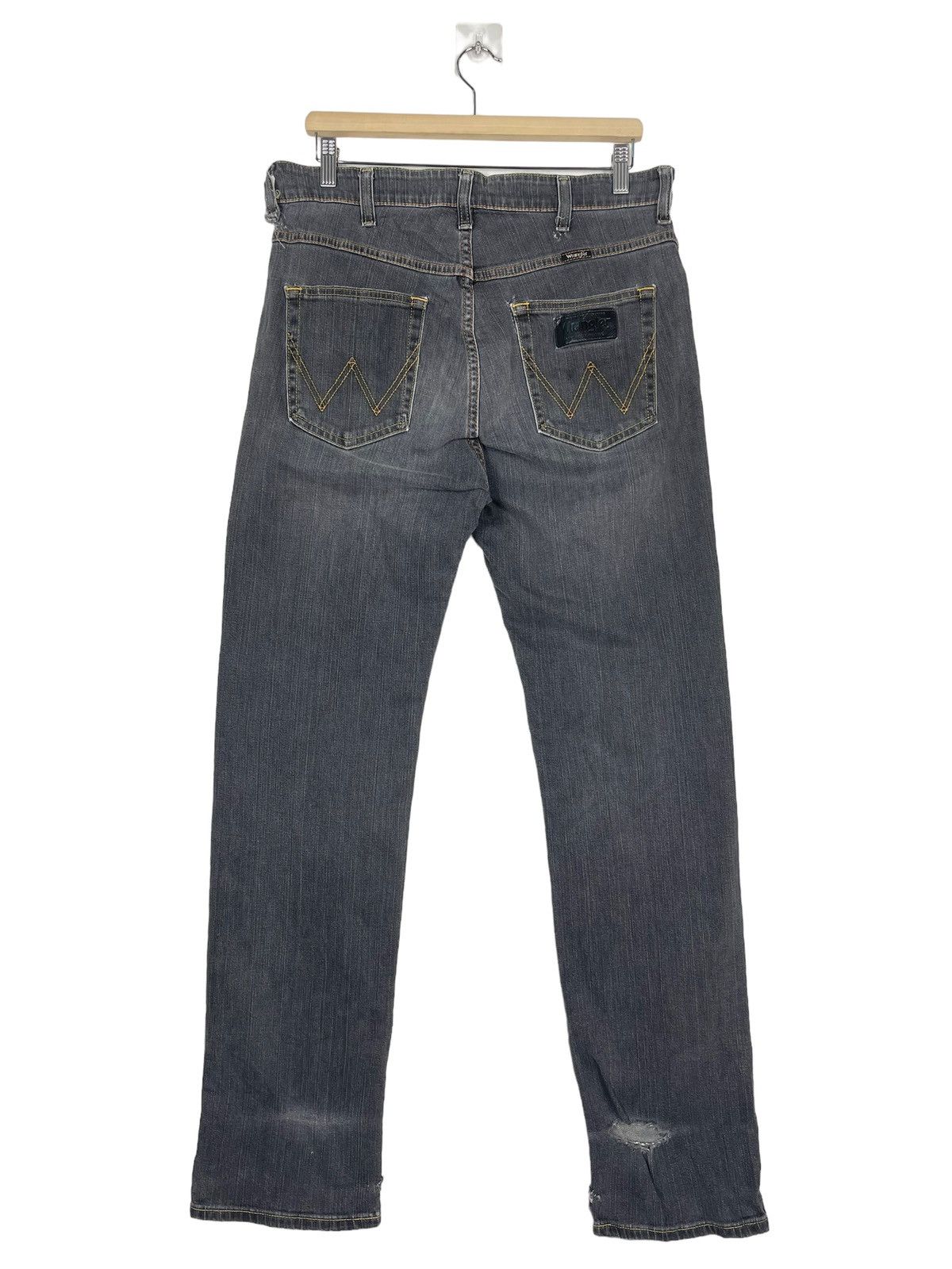 Japanese Brand WRANGLER FADED BLACK ZIPPER FLY JEANS W34 L44 Size US 34 / EU 50 - 12 Thumbnail