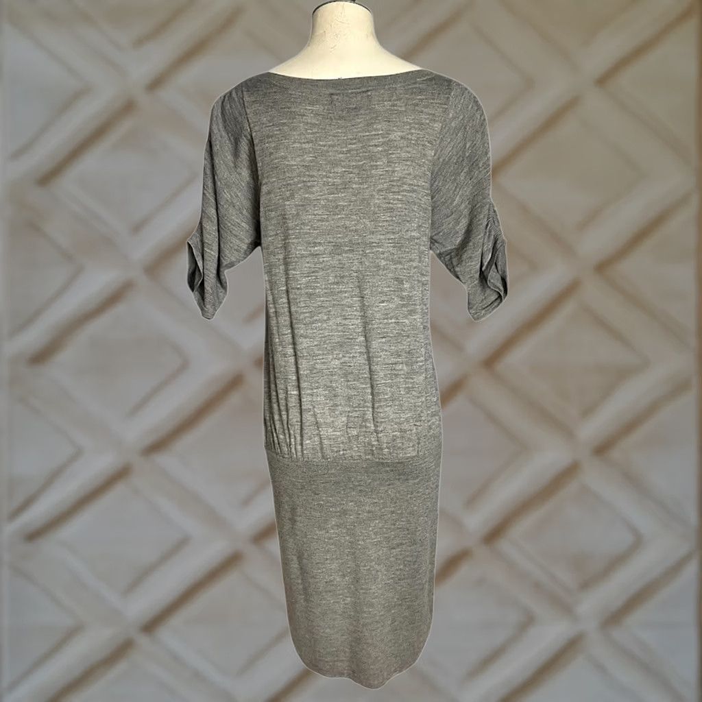 Banana Republic Banana Republic Wool Knit Sweater Tunic Gray Size S Tall | PreOwned Size S / US 4 / IT 40 - 1 Thumbnail