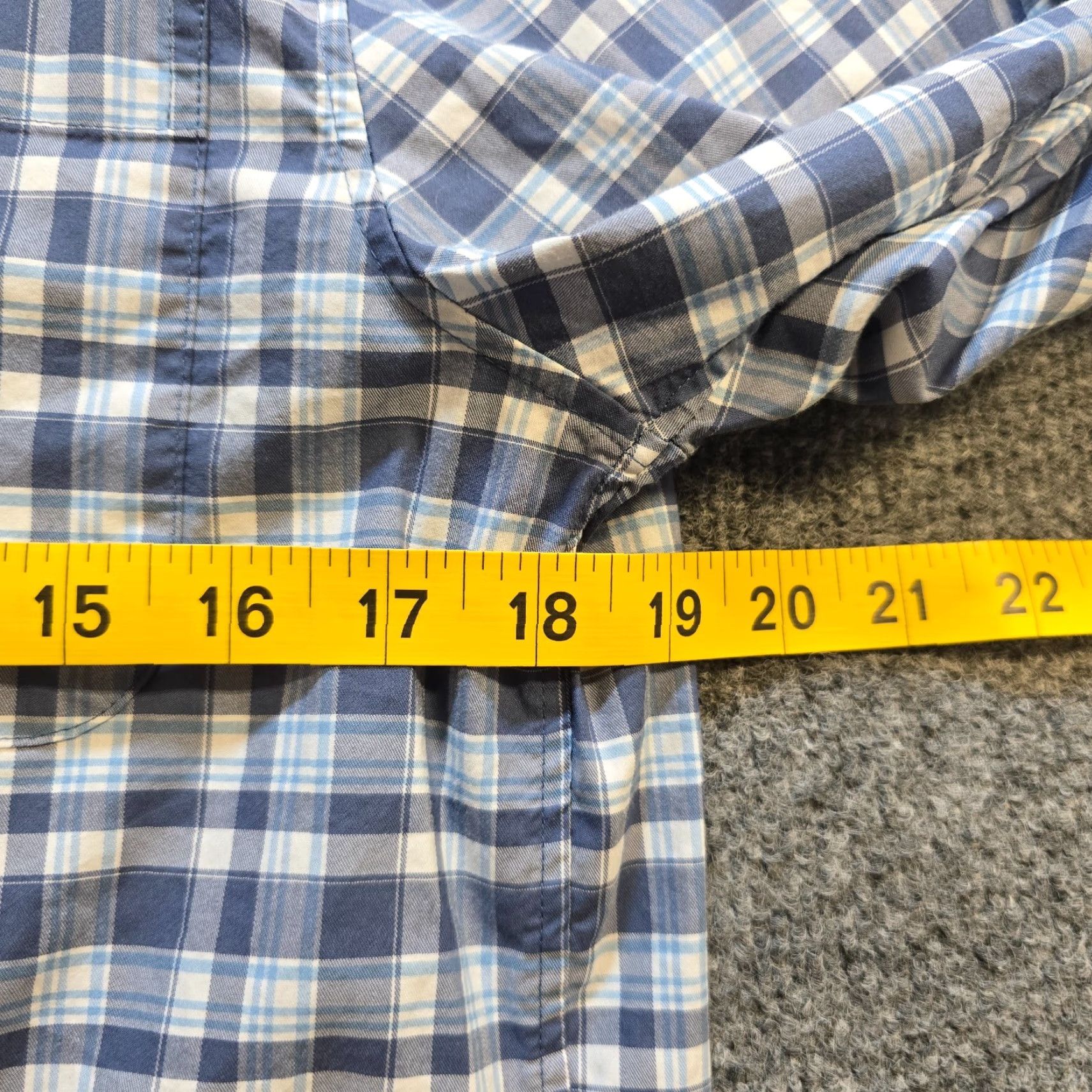 Vineyard Vines VINEYARD VINES Shirt Mens Small Blue Plaid On The Go Performance Nylon Brrr Size US S / EU 44-46 / 1 - 5 Thumbnail