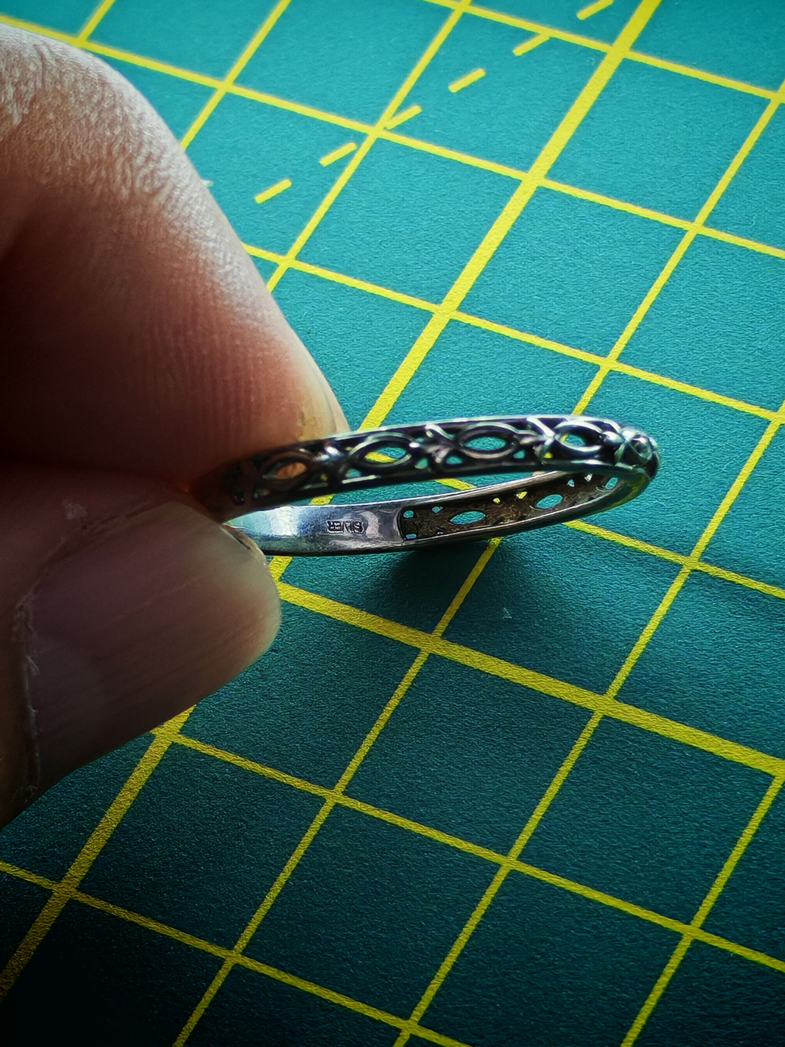Other STERLING SILVER VINTAGE 0.01 CARRAT DIAMOND 20mm Size ONE SIZE - 2 Thumbnail