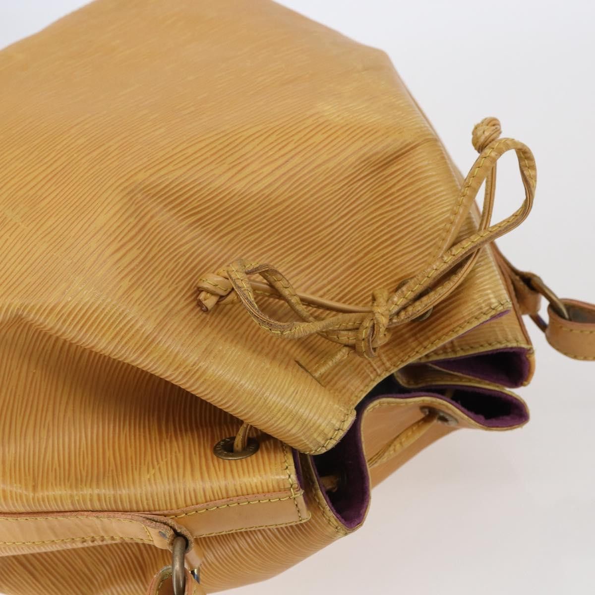Louis Vuitton LOUIS VUITTON Epi Petit Noe Shoulder Bag Yellow M44109 Size ONE SIZE - 6 Thumbnail