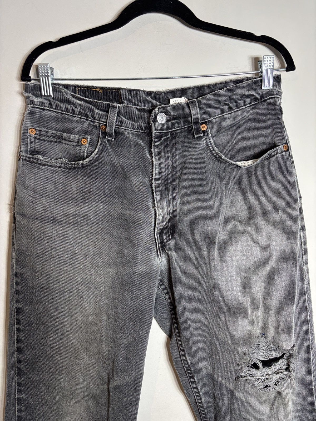 Levi's VTG 90s Levi's 550 Relaxed Jeans Mens 32x28 Black USA Denim Size US 32 / EU 48 - 2 Thumbnail