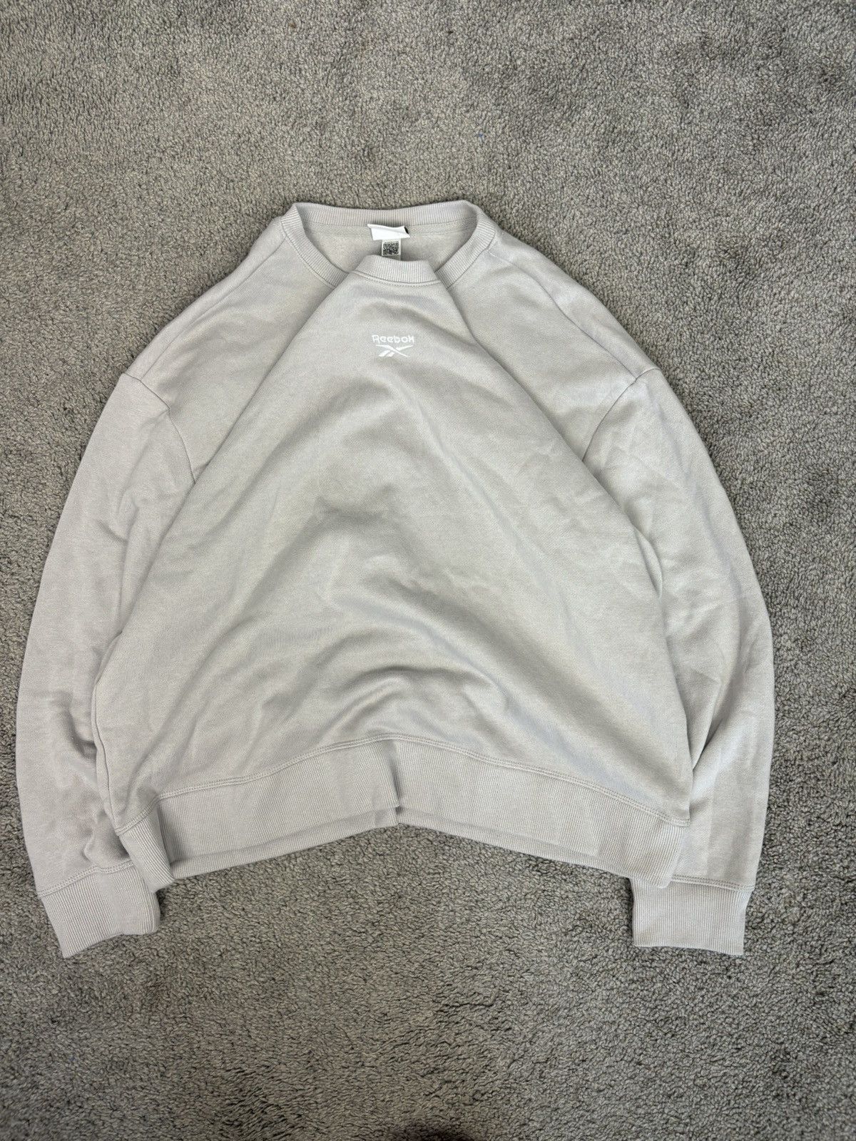 Reebok Y2k gray reebok small center logo crewneck Size US L / EU 52-54 / 3 - 1 Thumbnail