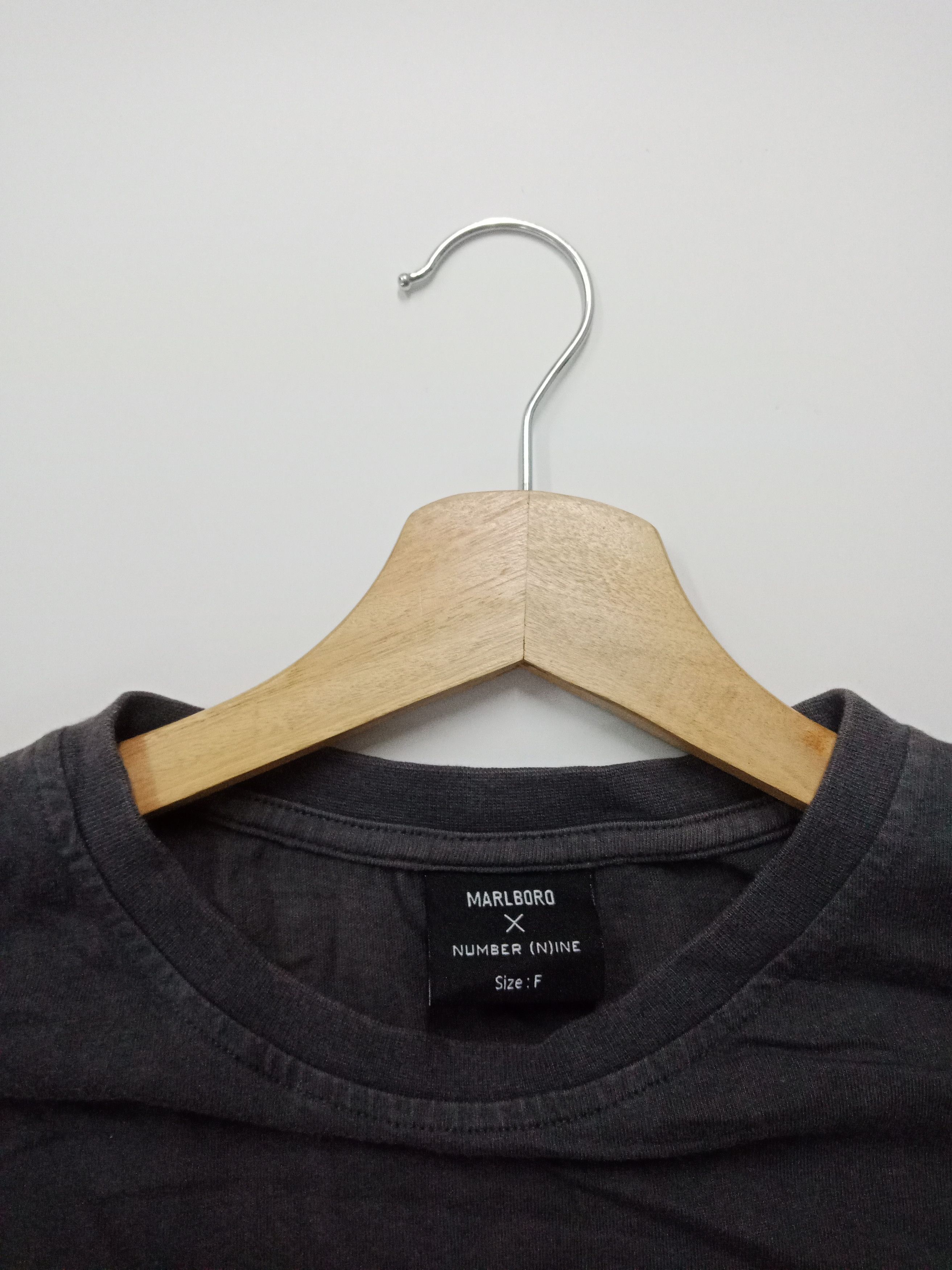 Number (N)ine Number Nine X Marlboro Step Up Out Of Your Box #C Size US L / EU 52-54 / 3 - 4 Thumbnail