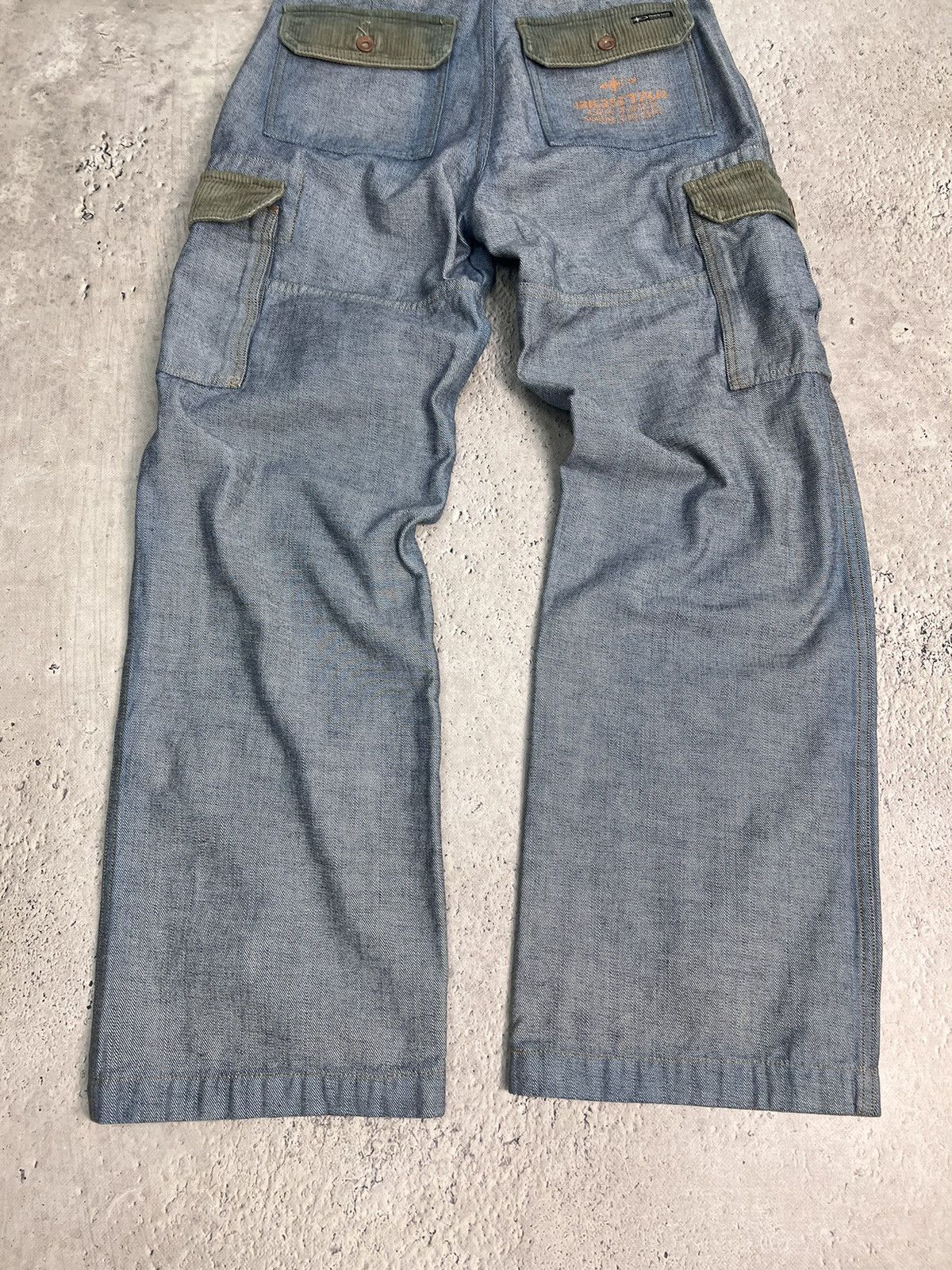 Ecko Jnco jeans baggy pants rap hip hop usa 90s drip