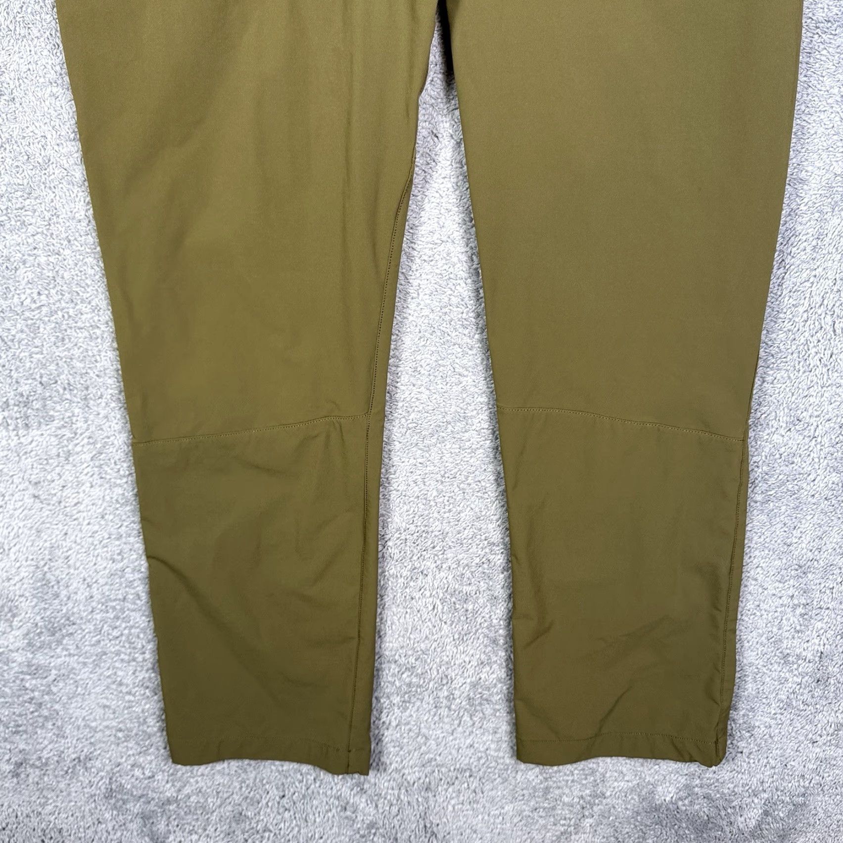 Vintage Alaskan Hardgear Pants Mens 34x32 Roadless Standard Softshell Cargo Hike 91322 Mens Pants Cargo Pockets Green 34in Inseam 32in Regular MSR 91322 Size US 34 / EU 50 - 3 Thumbnail
