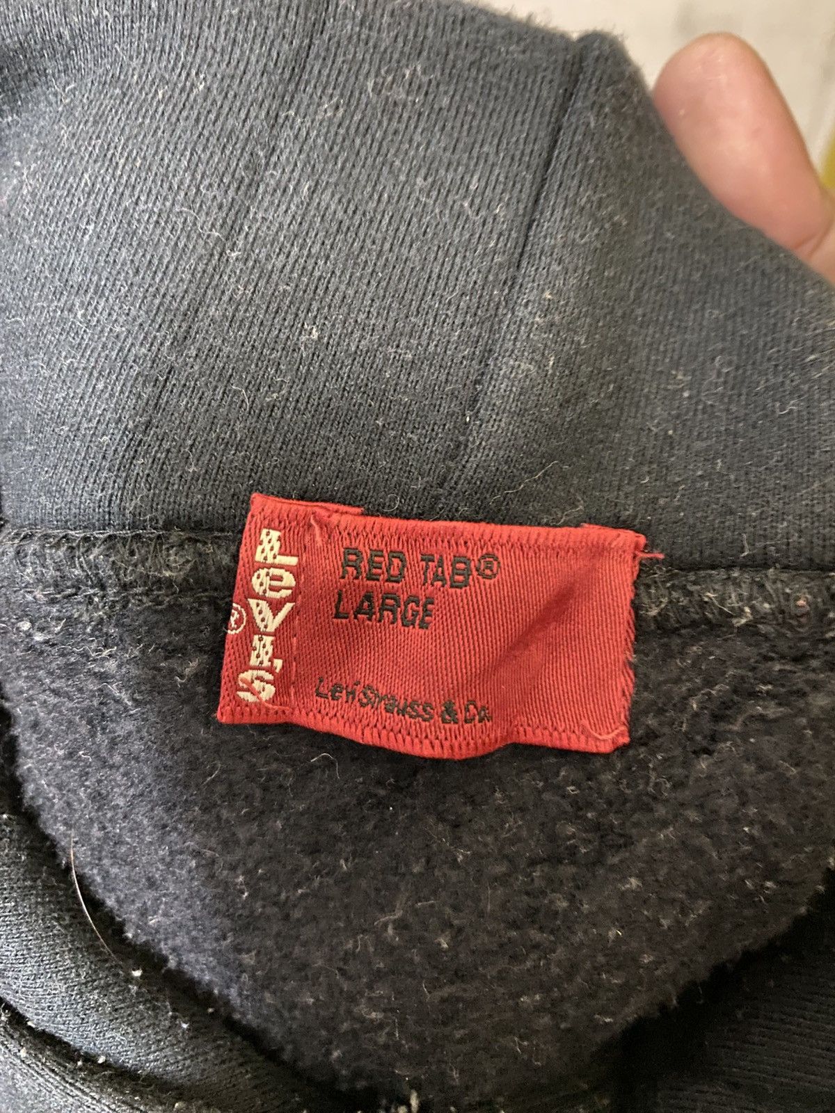 Levi's Vintage Clothing Levis Red Tab Hoodie Black Colour Size US L / EU 52-54 / 3 - 7 Thumbnail