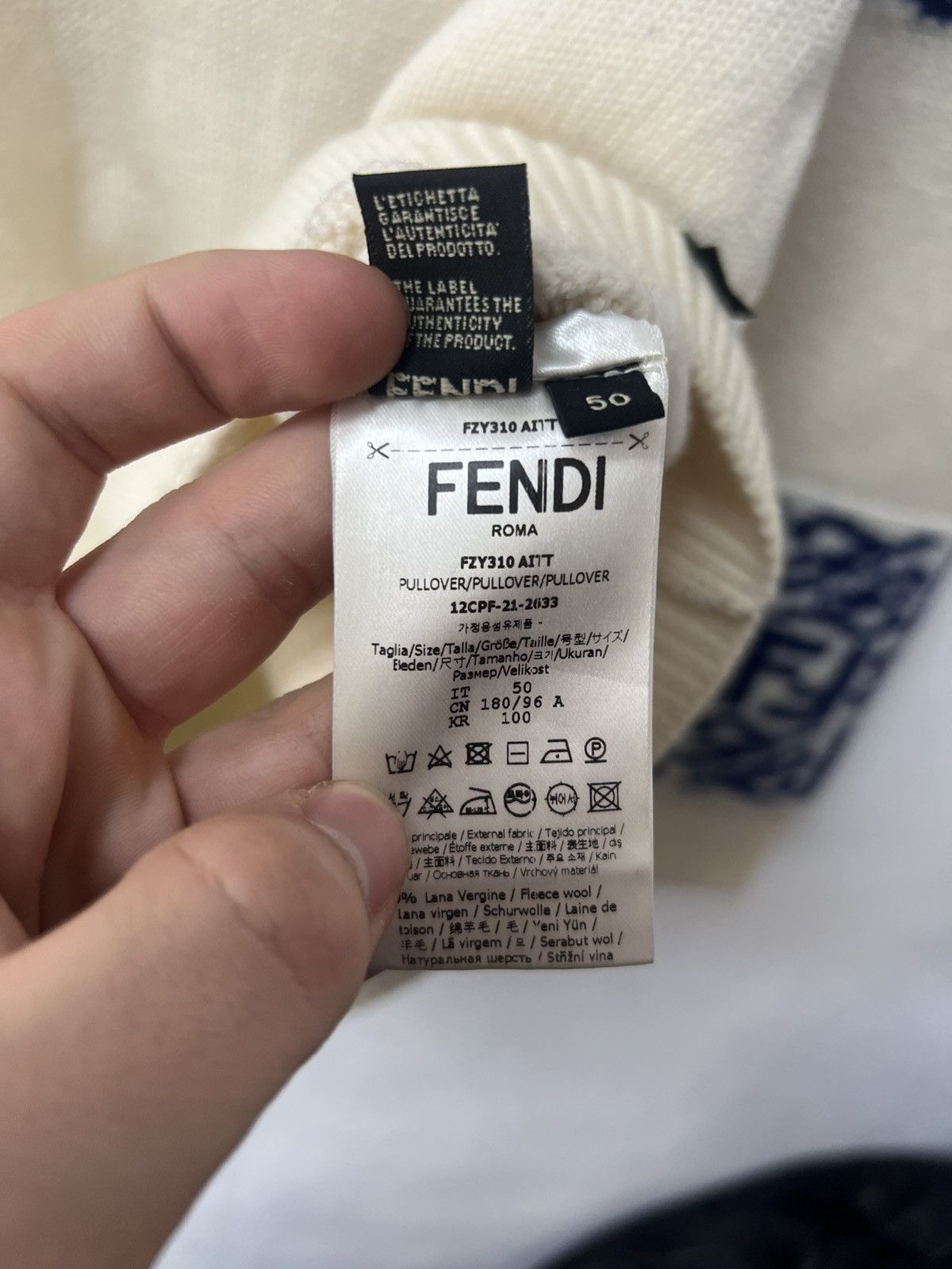 Fendi Fendi Sweater Teddy Wool Mens Size 50 M Luxury Monogram Size US M / EU 48-50 / 2 - 13 Thumbnail