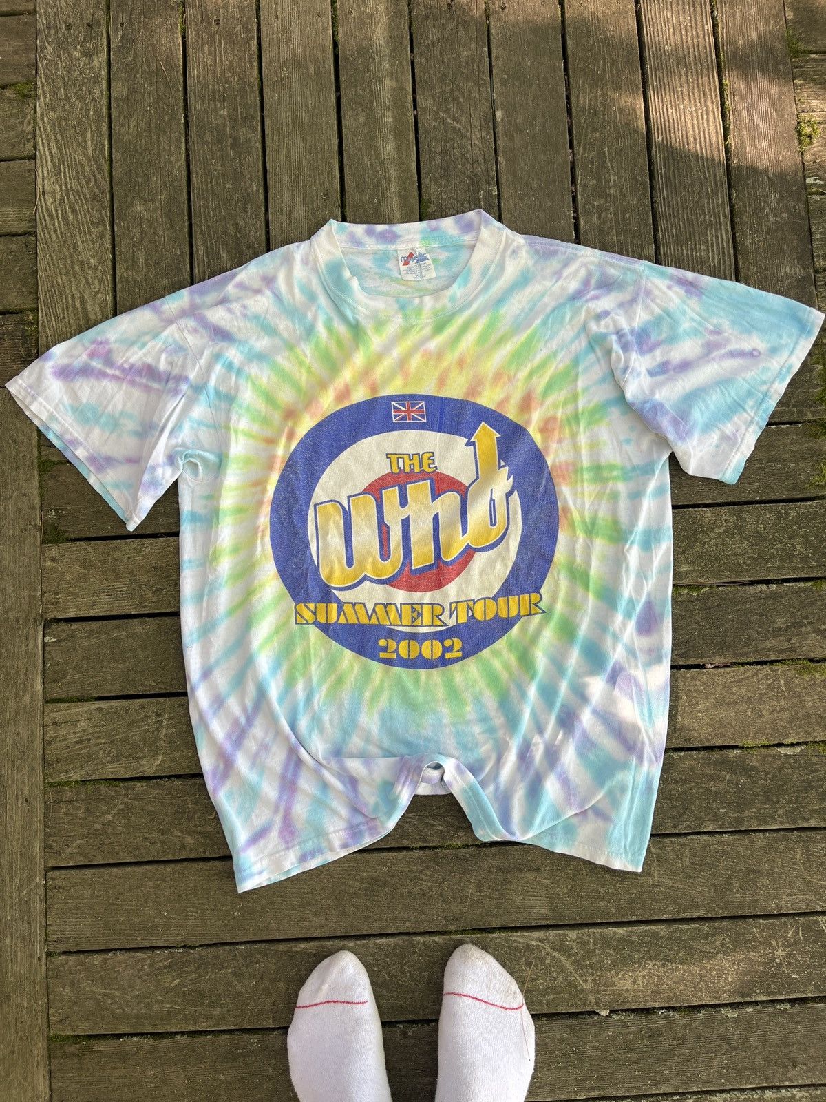 Band Tees Vintage The Who Bullseye 2002 Faded tie dye Band T Shirt Size US XL / EU 56 / 4 - 5 Thumbnail