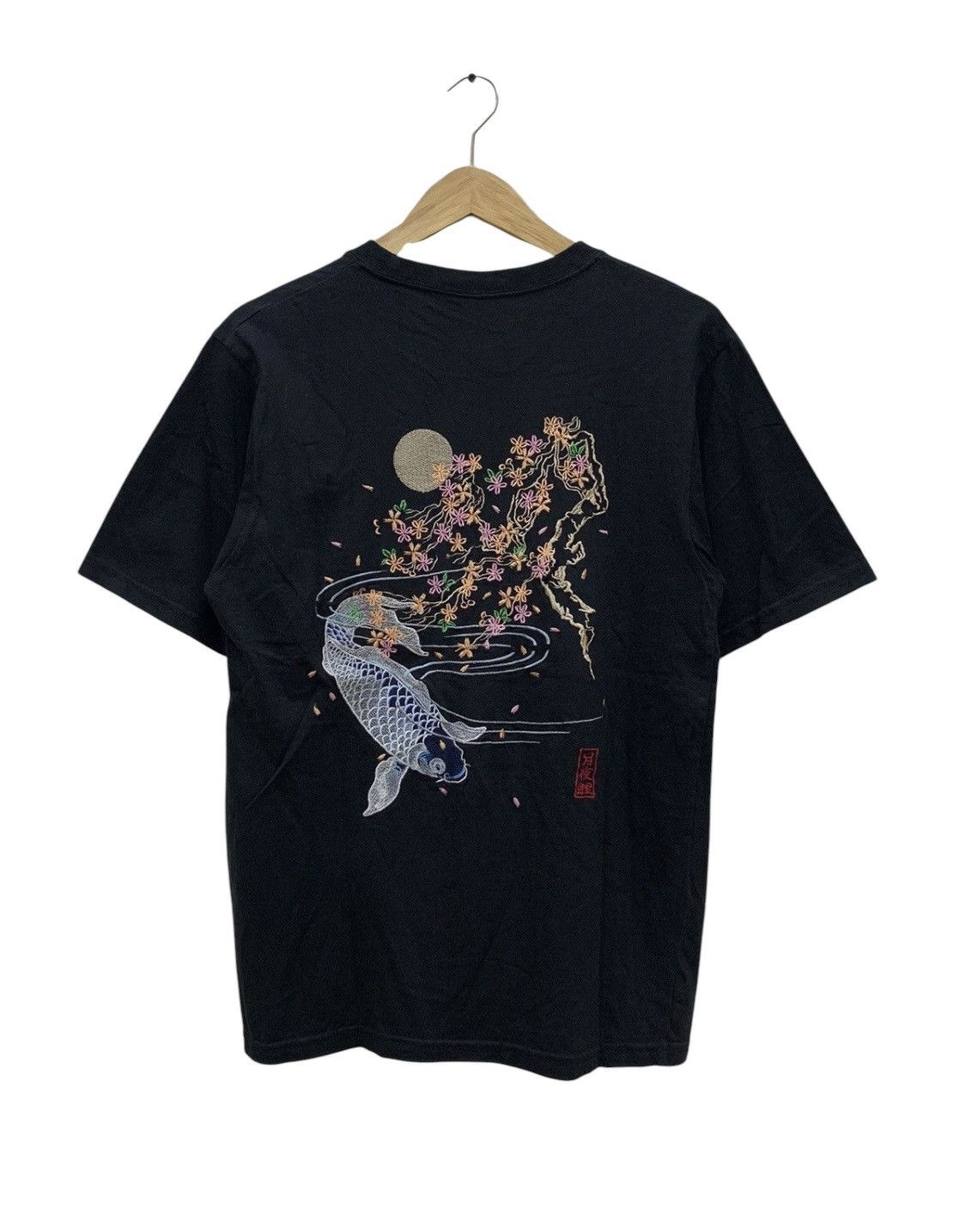 Japanese Brand × Vintage Sukajan Embroidered Koi T-shirt Size US M / EU 48-50 / 2 - 1 Thumbnail