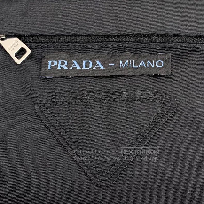 Prada Prada Black triangle stand-up collar zipper long-sleeved d Size S / US 4 / IT 40 - 5 Thumbnail