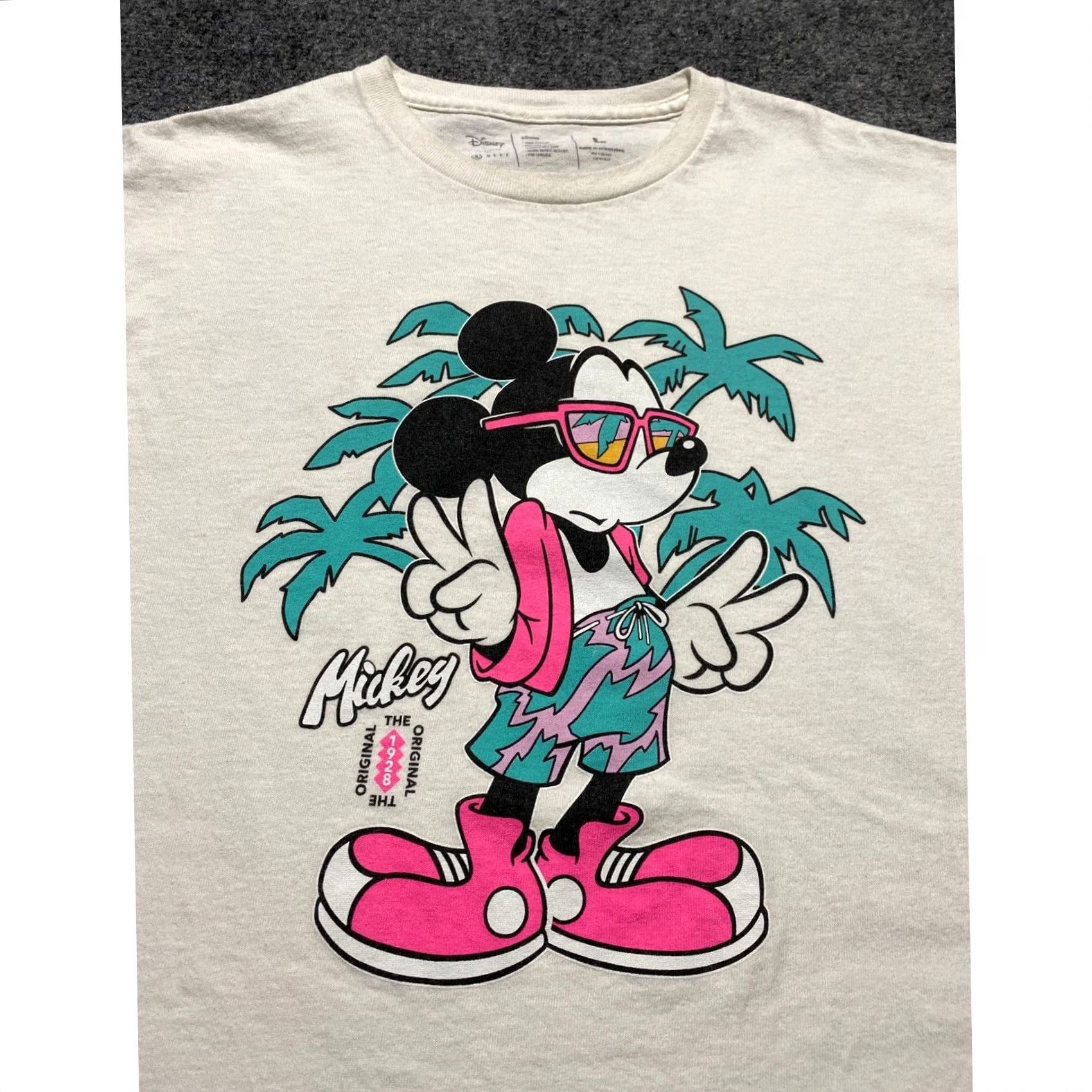 Disney Disney x Neff Mickey Mouse Tropical Long Graphic T-Shirt White Large Size US L / EU 52-54 / 3 - 6 Thumbnail