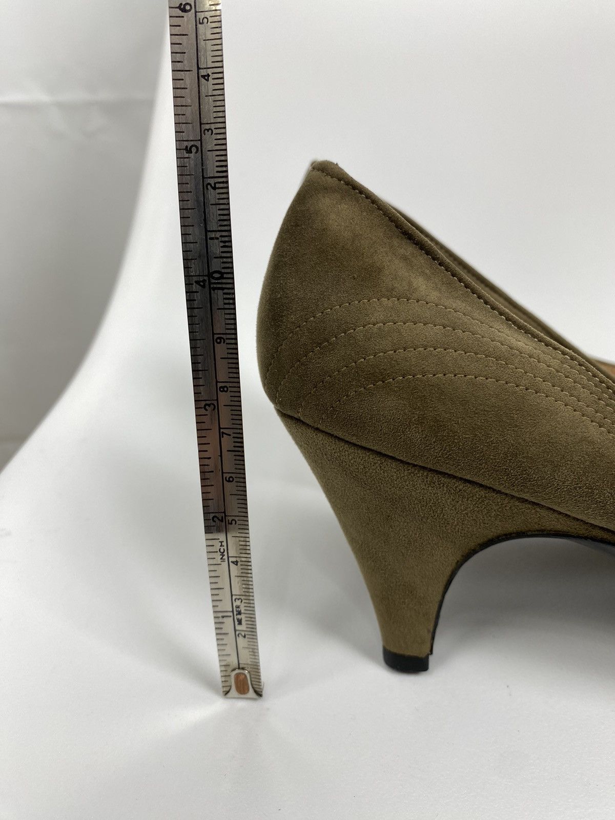Christian Dior Monsieur × Vintage Christian Dior Souliers Suede Pumps Vintage size EU8,5 Size US 9.5 / IT 39.5 - 11 Thumbnail