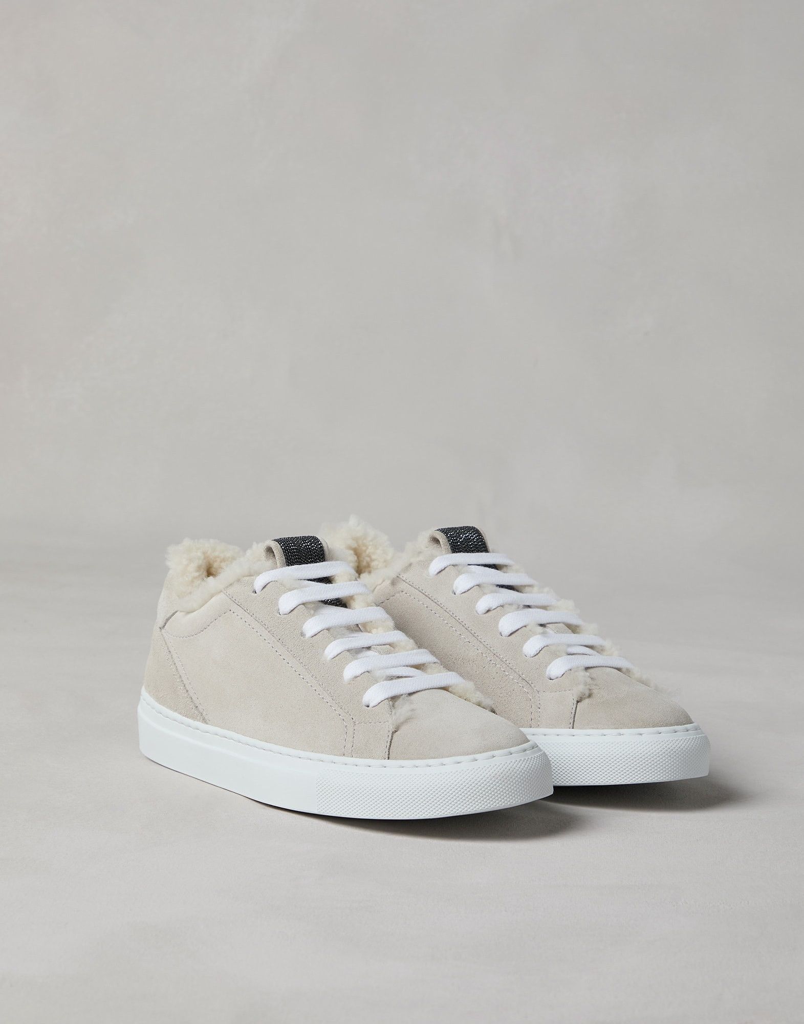 o1la1rc1a1025 Suede Sneakers in Ivory