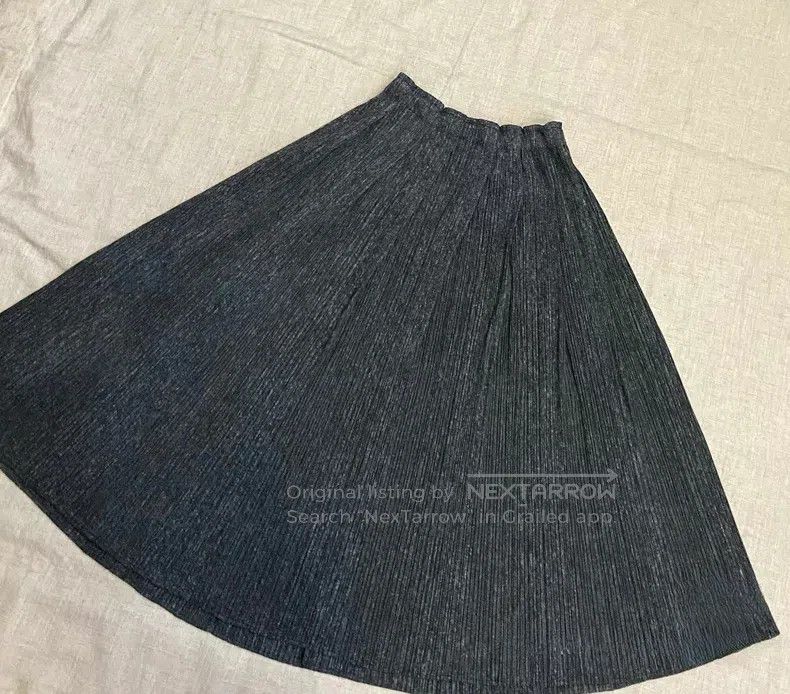Issey Miyake Issey Miyake Black Skirt Size 25" / US 0 / IT 36 - 1 Thumbnail