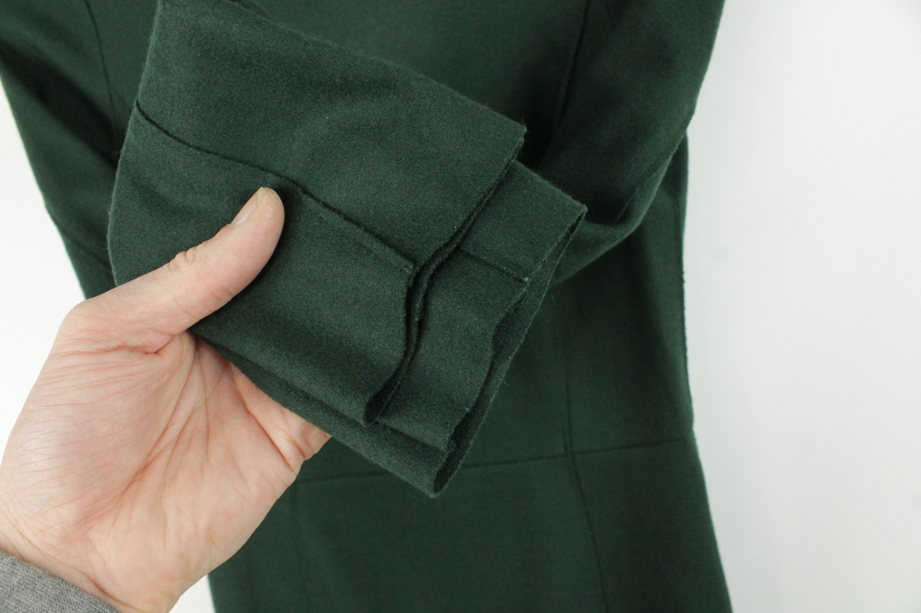 Harris Wharf London Harris Wharf London Knitted Green Wool Sheath Dress Size S / US 4 / IT 40 - 4 Thumbnail