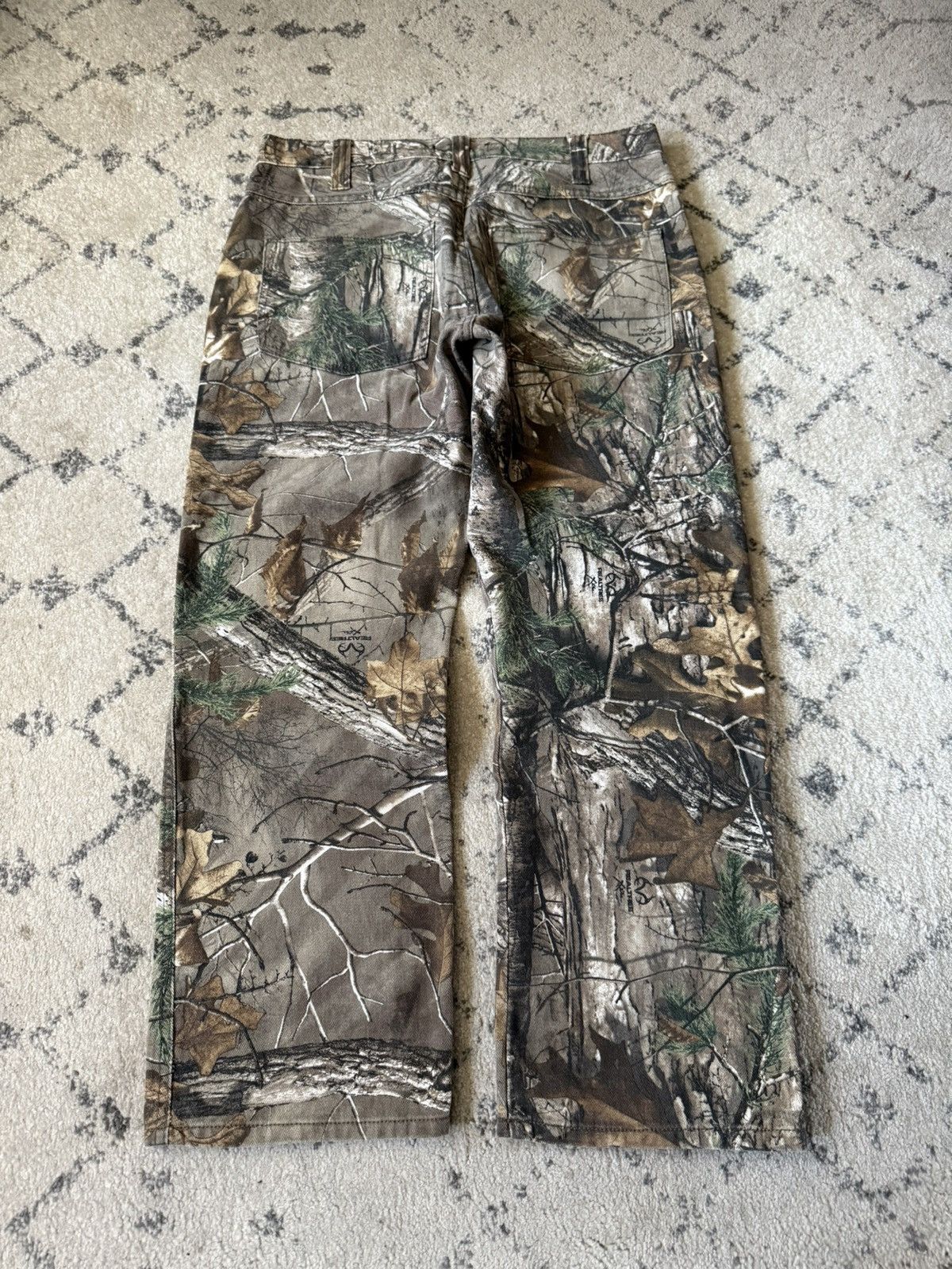 Realtree Real tree camo pants Size US 33 - 2 Thumbnail