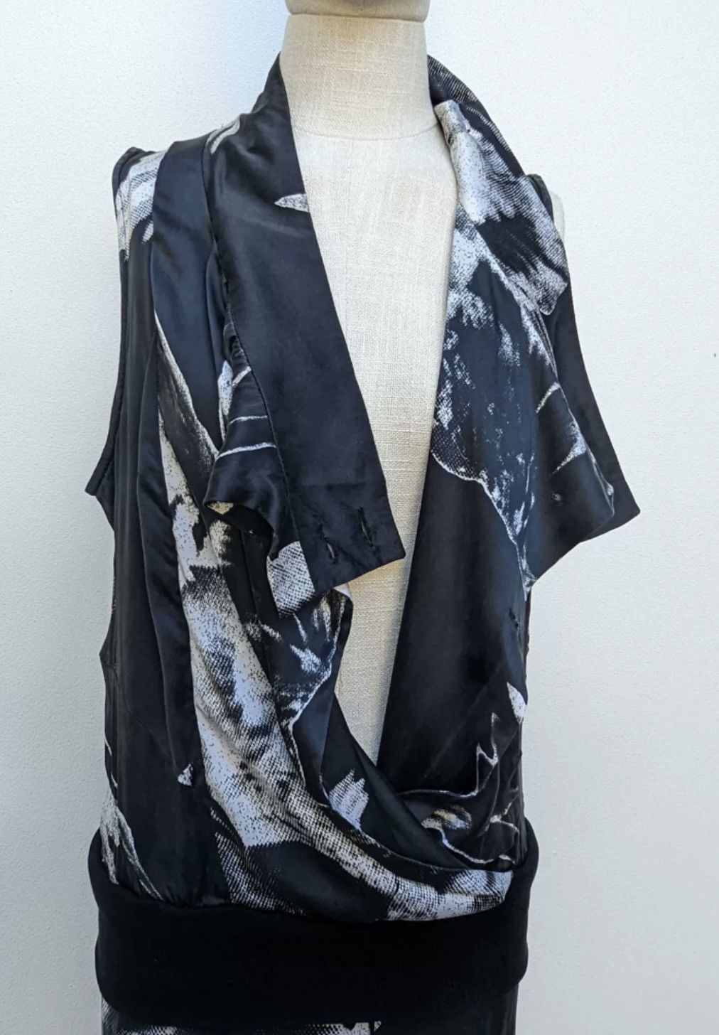 Ann Demeulemeester Ann demeulemeester silk dress Size M / US 6-8 / IT 42-44 - 1 Thumbnail