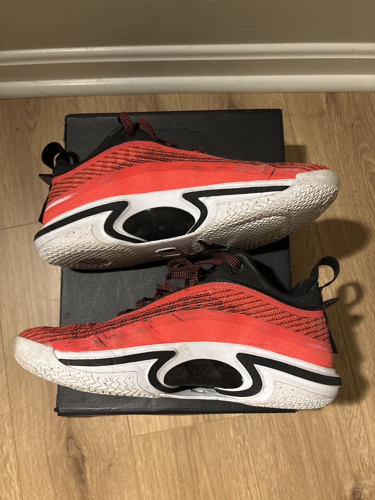 Jordan Brand Jordan 36 size 12 Size US 12 / EU 45 - 4 Thumbnail