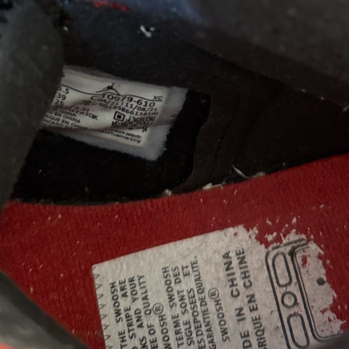 Nike Nike Air Jordan 1 high red trainers Size US 6 / EU 39 - 4 Thumbnail