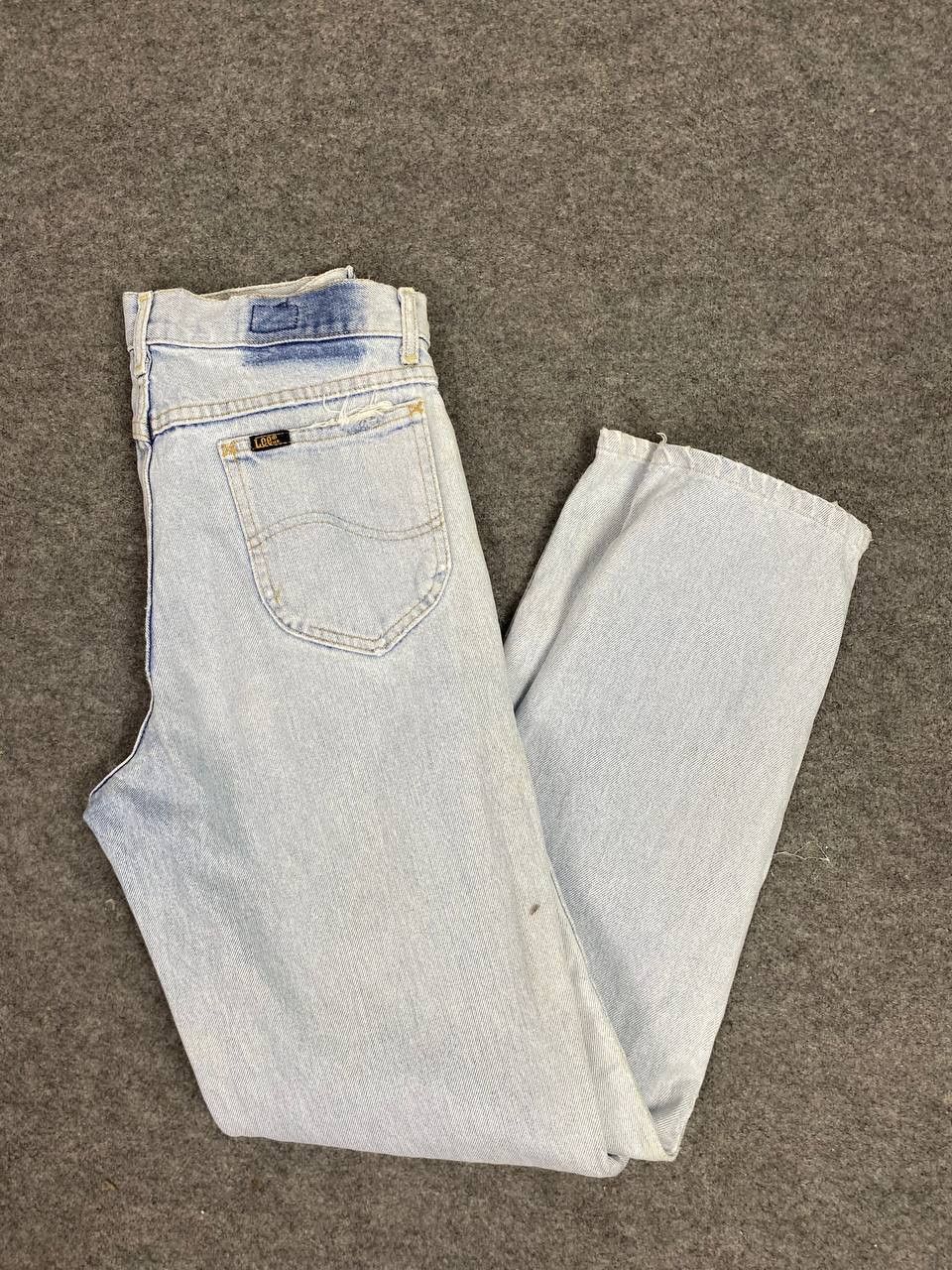 Lee vintage 80s lee lightwash distressed denim made in usa Size US 31 - 1 Thumbnail