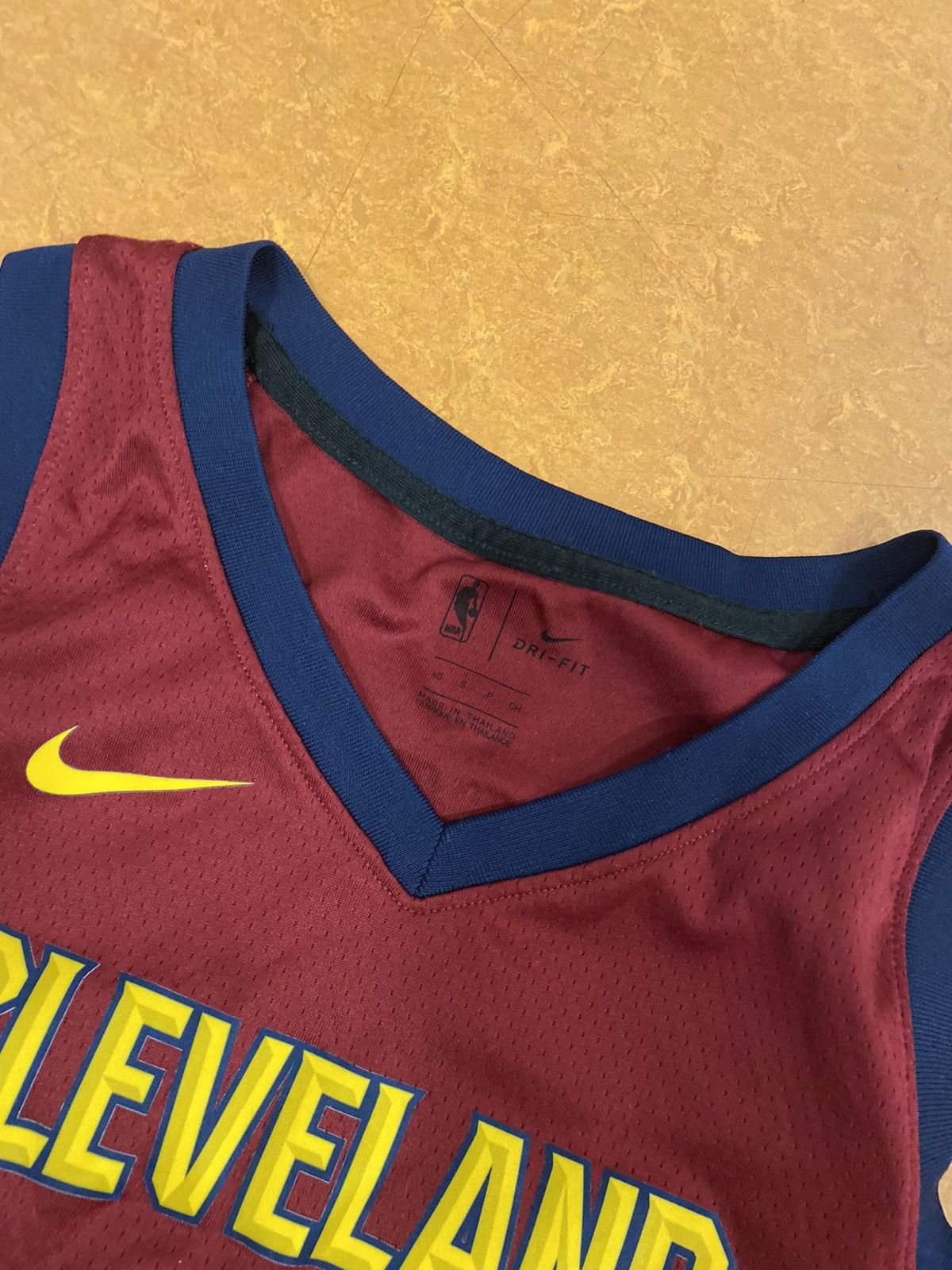 NBA × Nike × Vintage LeBron James Cleveland Cavaliers 1972 Nike Jersey Size L Size US M / EU 48-50 / 2 - 4 Thumbnail