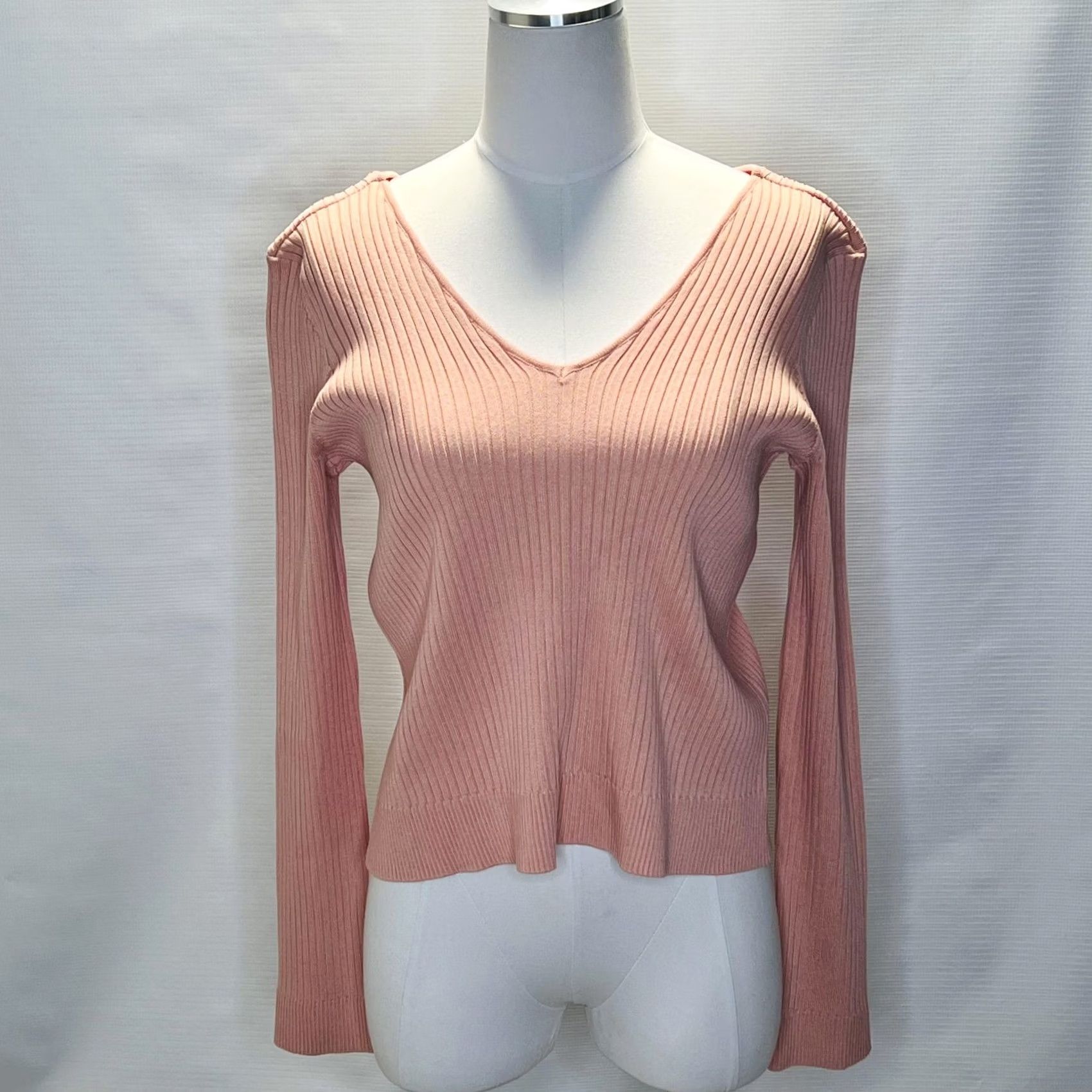 Vintage Skies Are Blue Sweater Womens Large Pink Ribbed V Neck Pullover Lot 3” Size L / US 10 / IT 46 - 6 Thumbnail