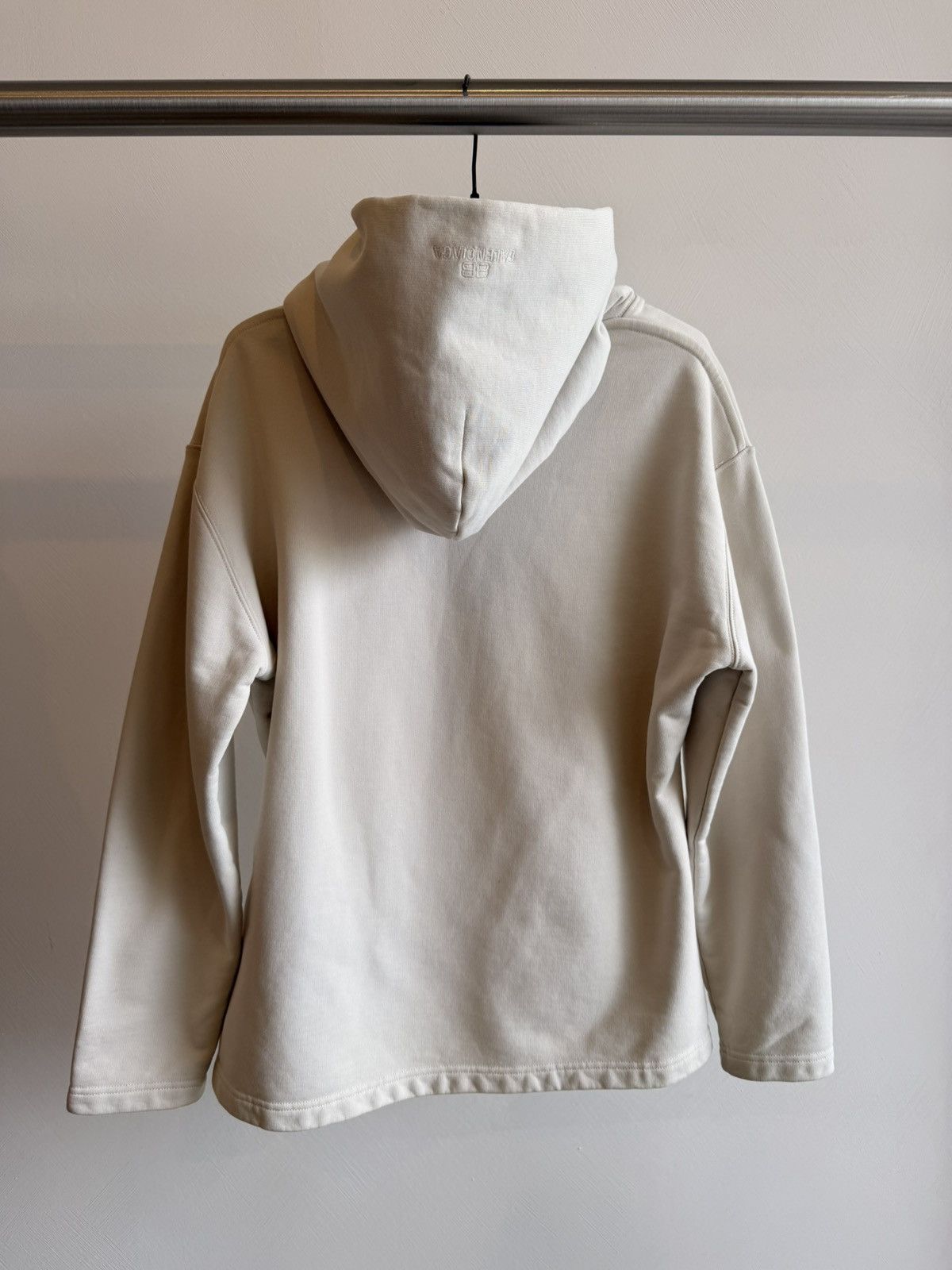 Balenciaga Balenciaga Garde-Robe Cream Beige Hoodie Women BB Size S Size S / US 4 / IT 40 - 5 Thumbnail