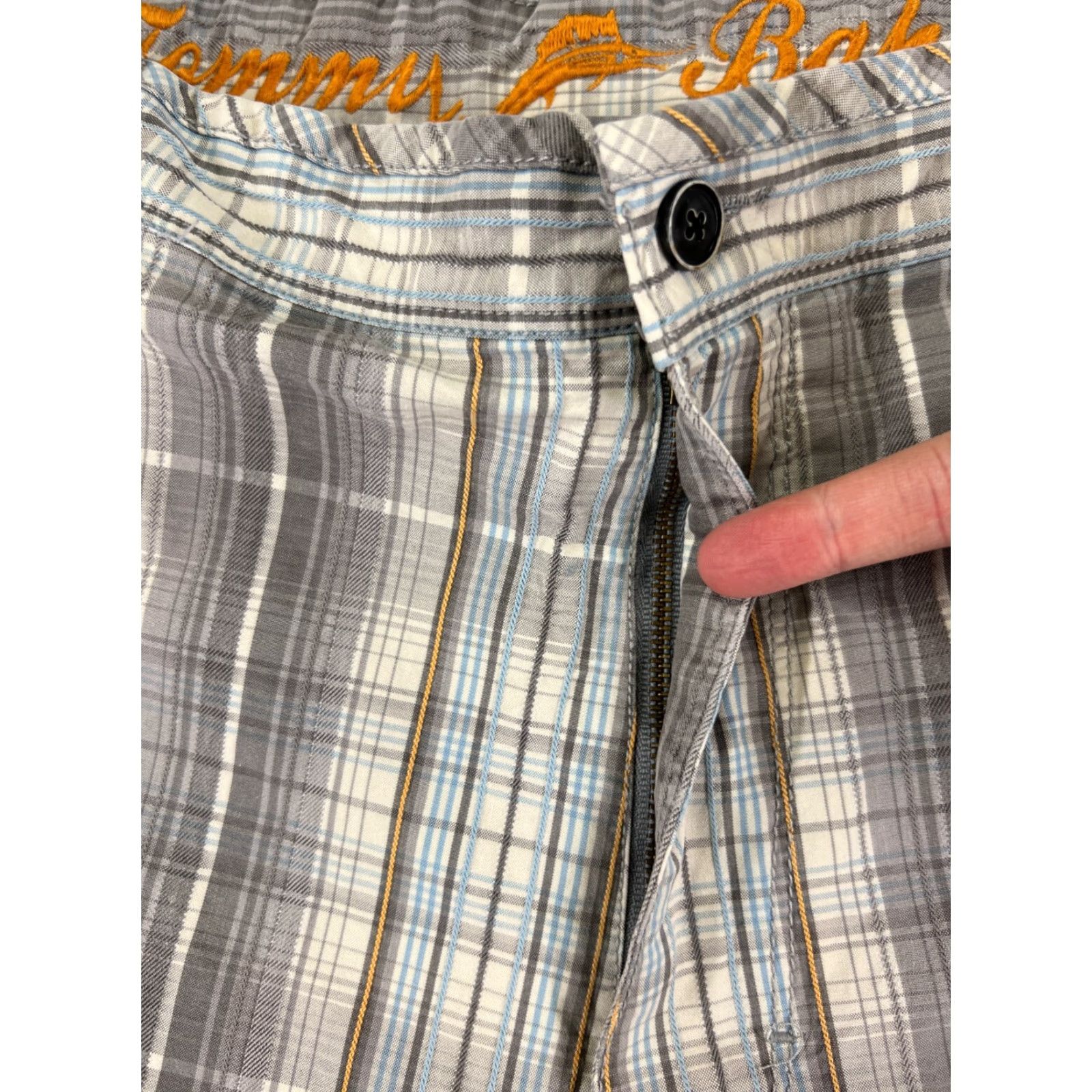 Tommy Bahama Tommy Bahama Shorts Men 38 Beige Blue Plaid Silk Cotton Blend Golf Vacation READ Size US 38 / EU 54 - 7 Thumbnail