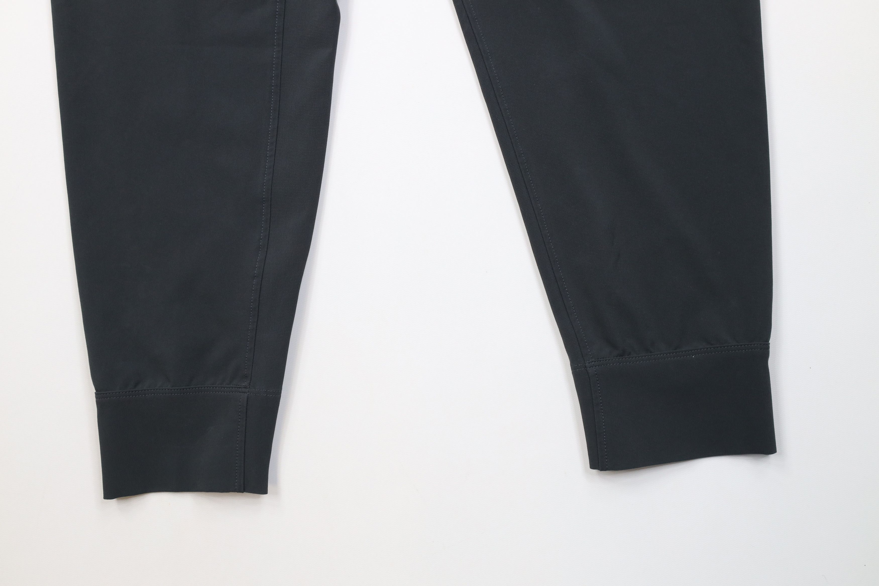Nike Nike Golf Tour Cuffed Golfing Joggers Jogger Pants Gray Size US 34 / EU 50 - 4 Thumbnail
