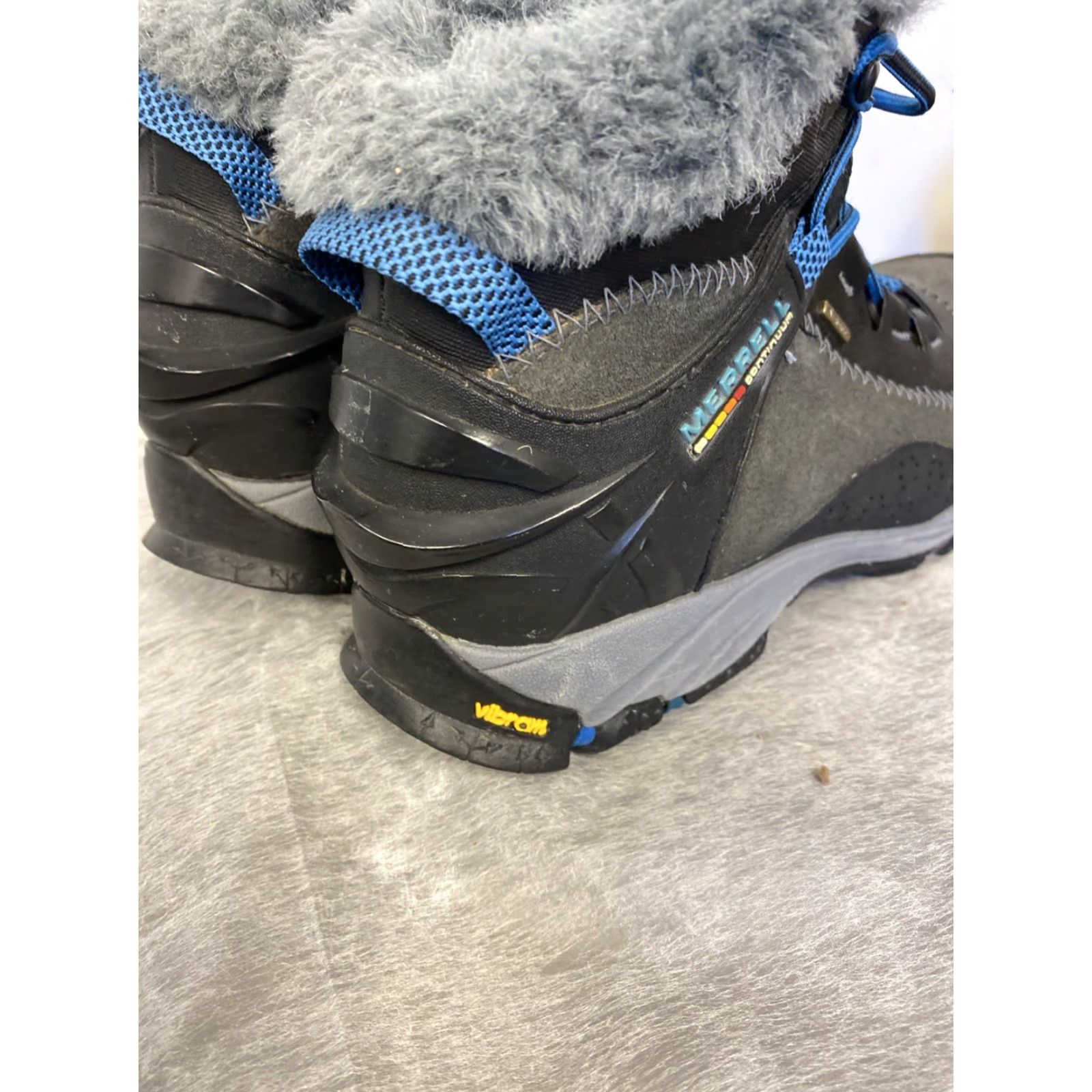 Merrell Merrell Boots Arc 6 Beluga Women’s 7 Gray Suede Waterproof Hiking /0101 Size US 7 / IT 37 - 3 Thumbnail