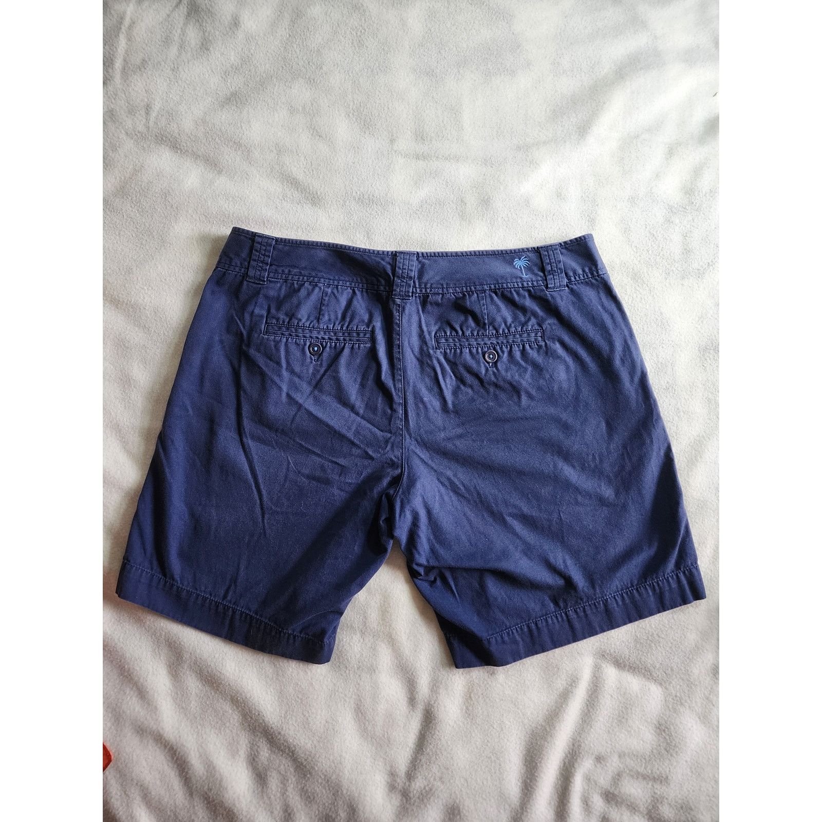 Lilly Pulitzer Lilly Pulitzer Navy Blue Bermuda Shorts Size 14 Chino Preppy Size 33" - 2 Thumbnail