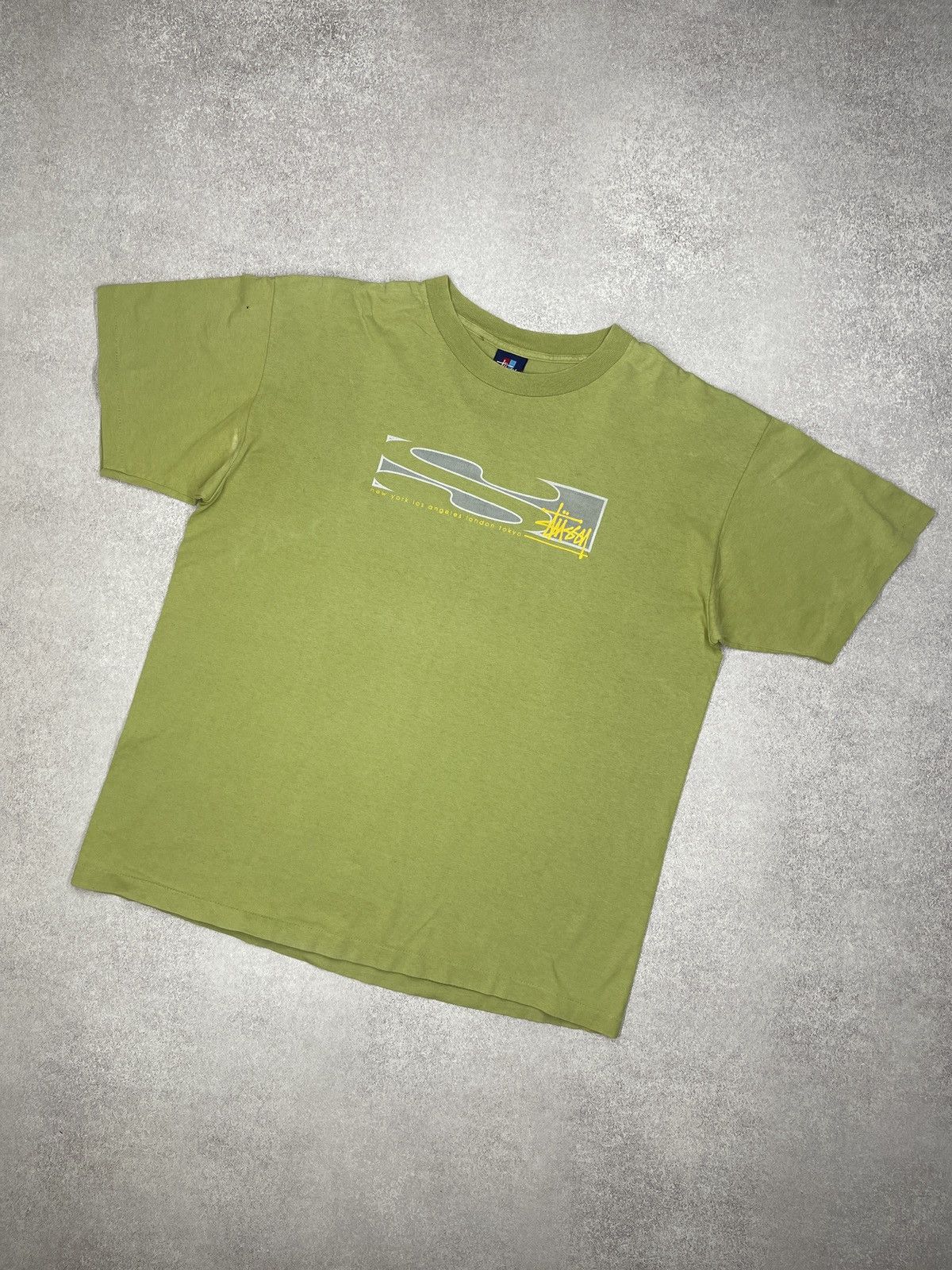 Stussy Vintage Stussy 1996-98 T Shirt Big Logo Green Y2K Size XL Size US XL / EU 56 / 4 - 1 Thumbnail