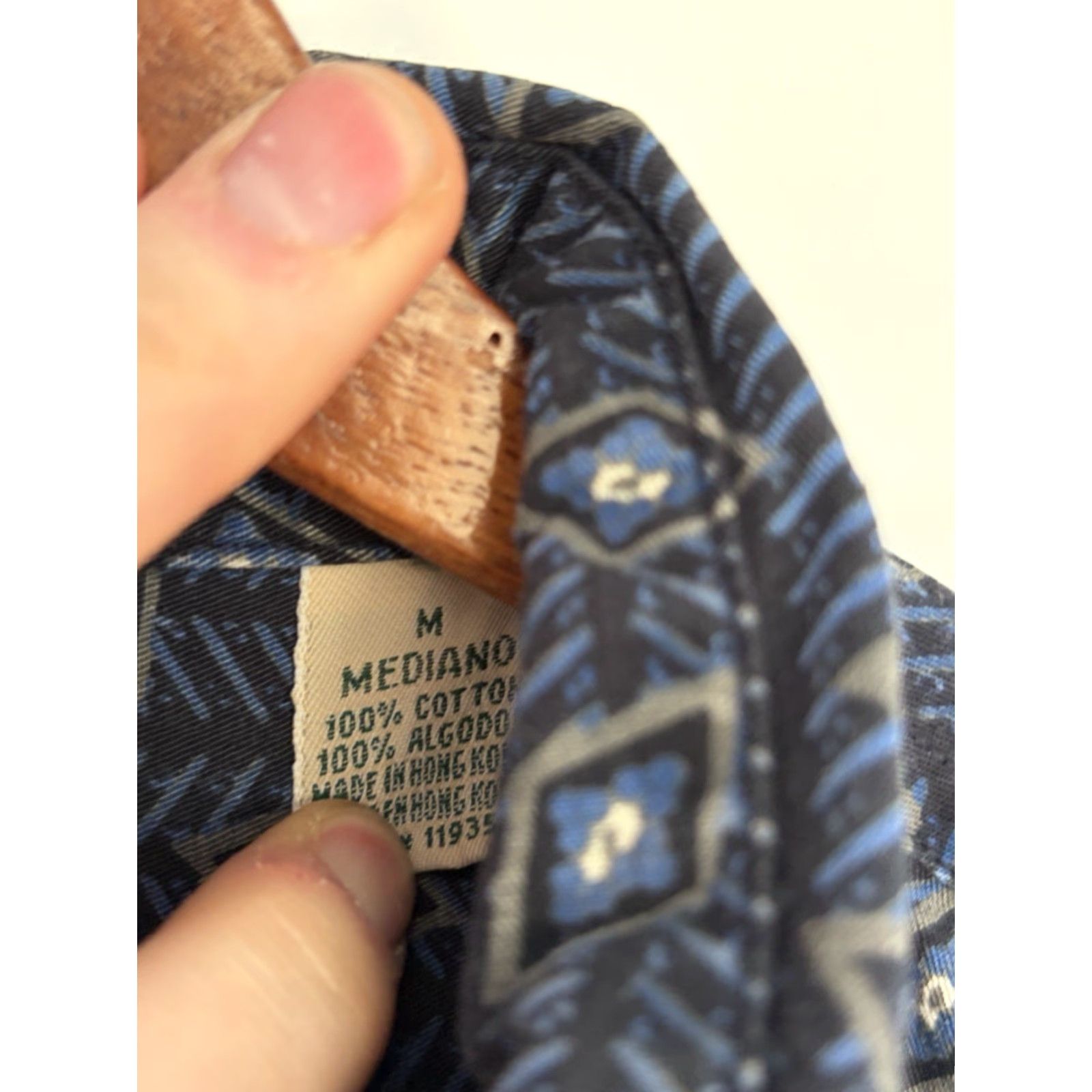 Vintage VINTAGE St. Johns Bay Shirt Mens Button-Down Long Sleeve 90s Blue Geometric Cotton Regular M Size US M / EU 48-50 / 2 - 5 Thumbnail