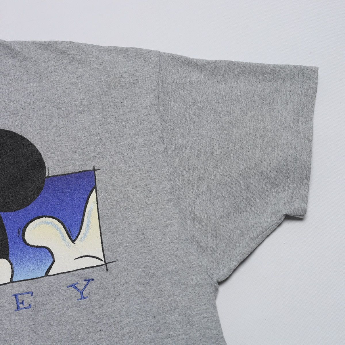 Disney Vintage Tee Disney Mickey Mouse t-shirt cartoon Size US XL / EU 56 / 4 - 6 Thumbnail
