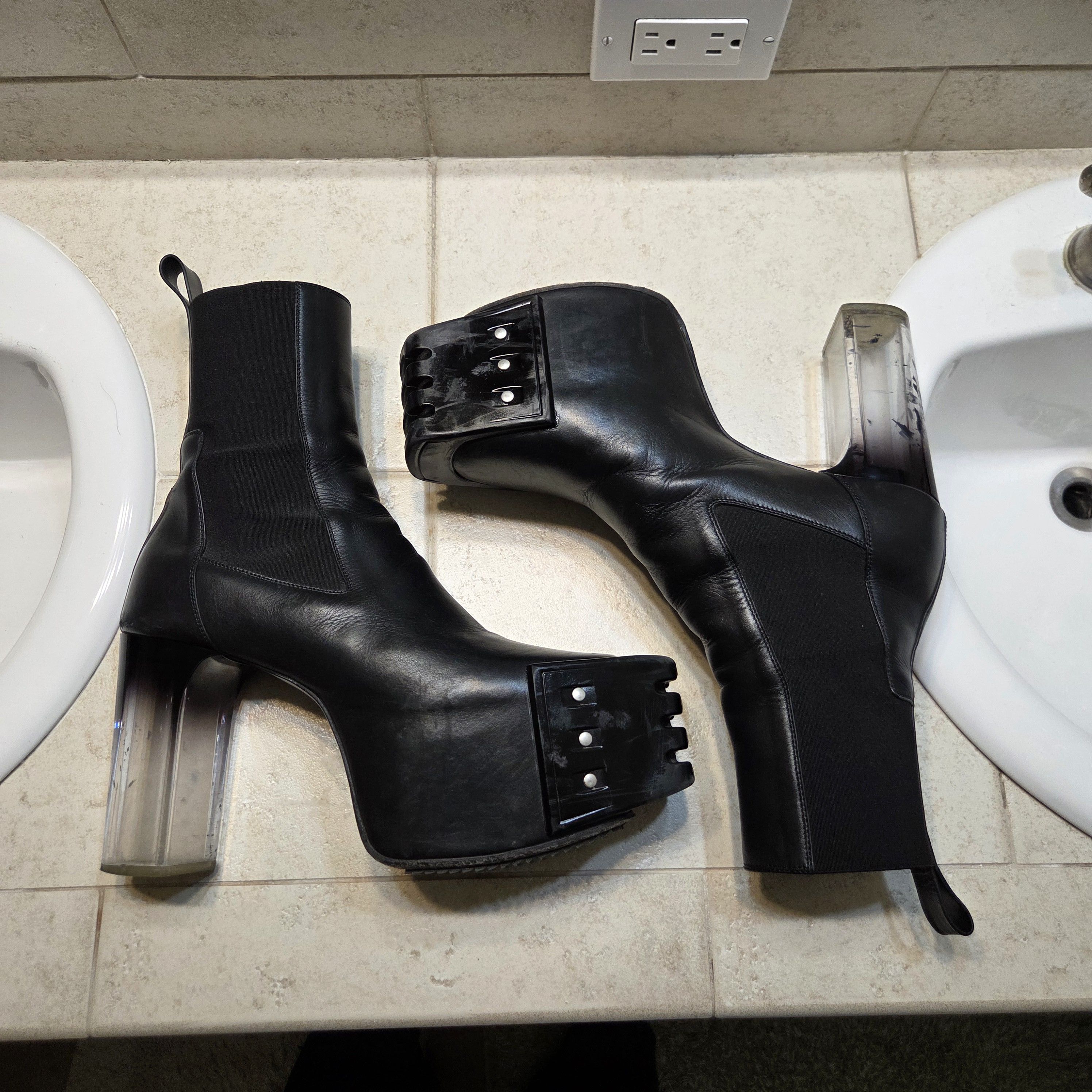 Rick Owens FW20 “Performa” Moto Kiss Heels | Grailed