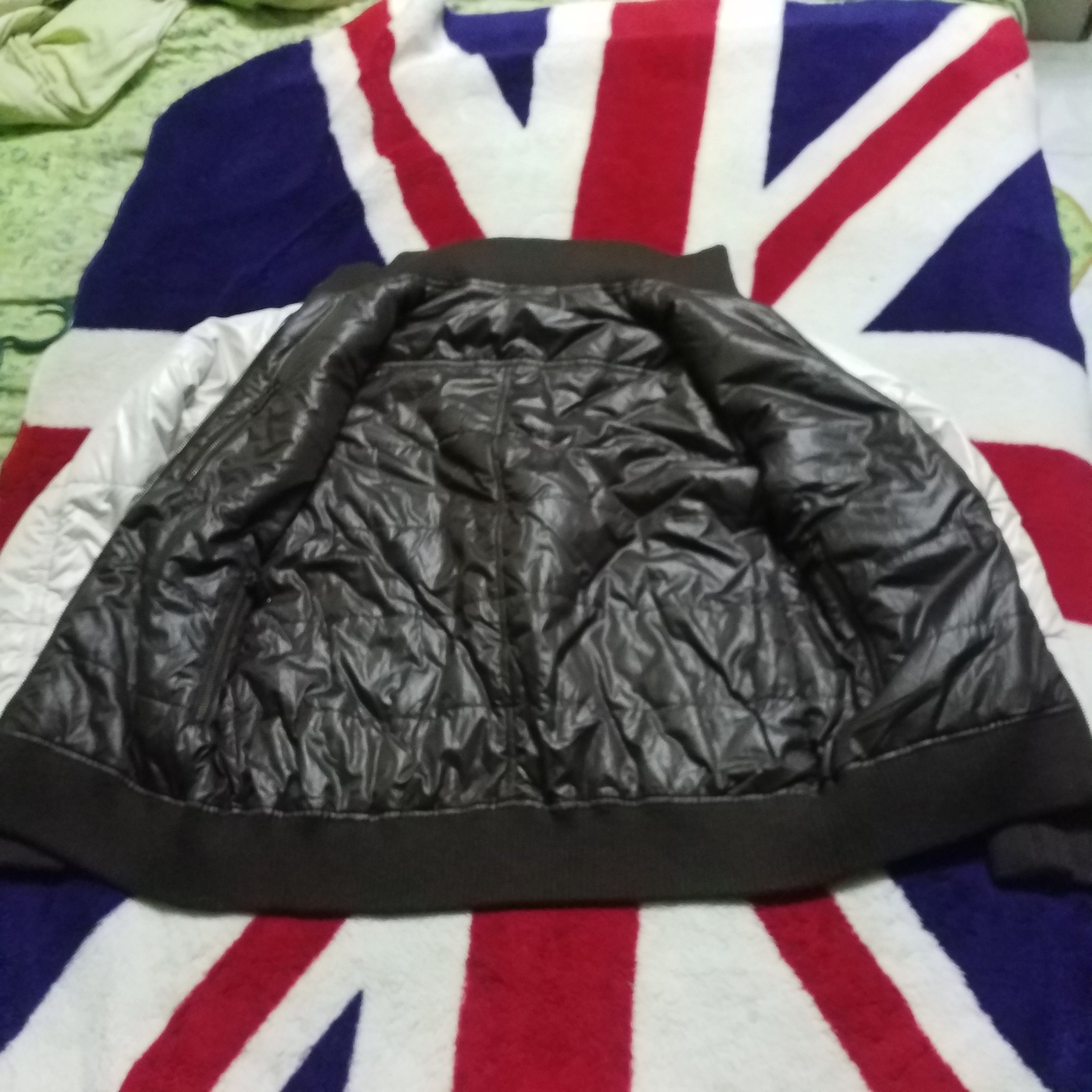 Global Work GLOBAL WORK PUFFER POLY REVERSIBLE HARD SOFT COLOUR COMBINE Size US M / EU 48-50 / 2 - 3 Thumbnail