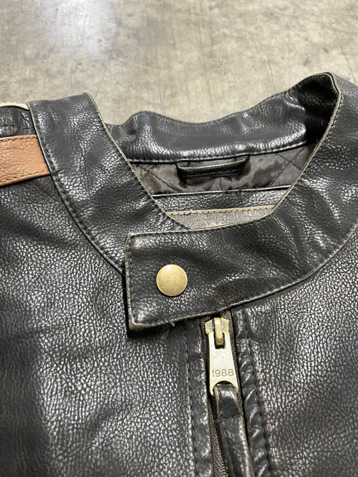 Vintage Leather moto jacket vintage streetwear hype rare biker Size US XL / EU 56 / 4 - 10 Thumbnail