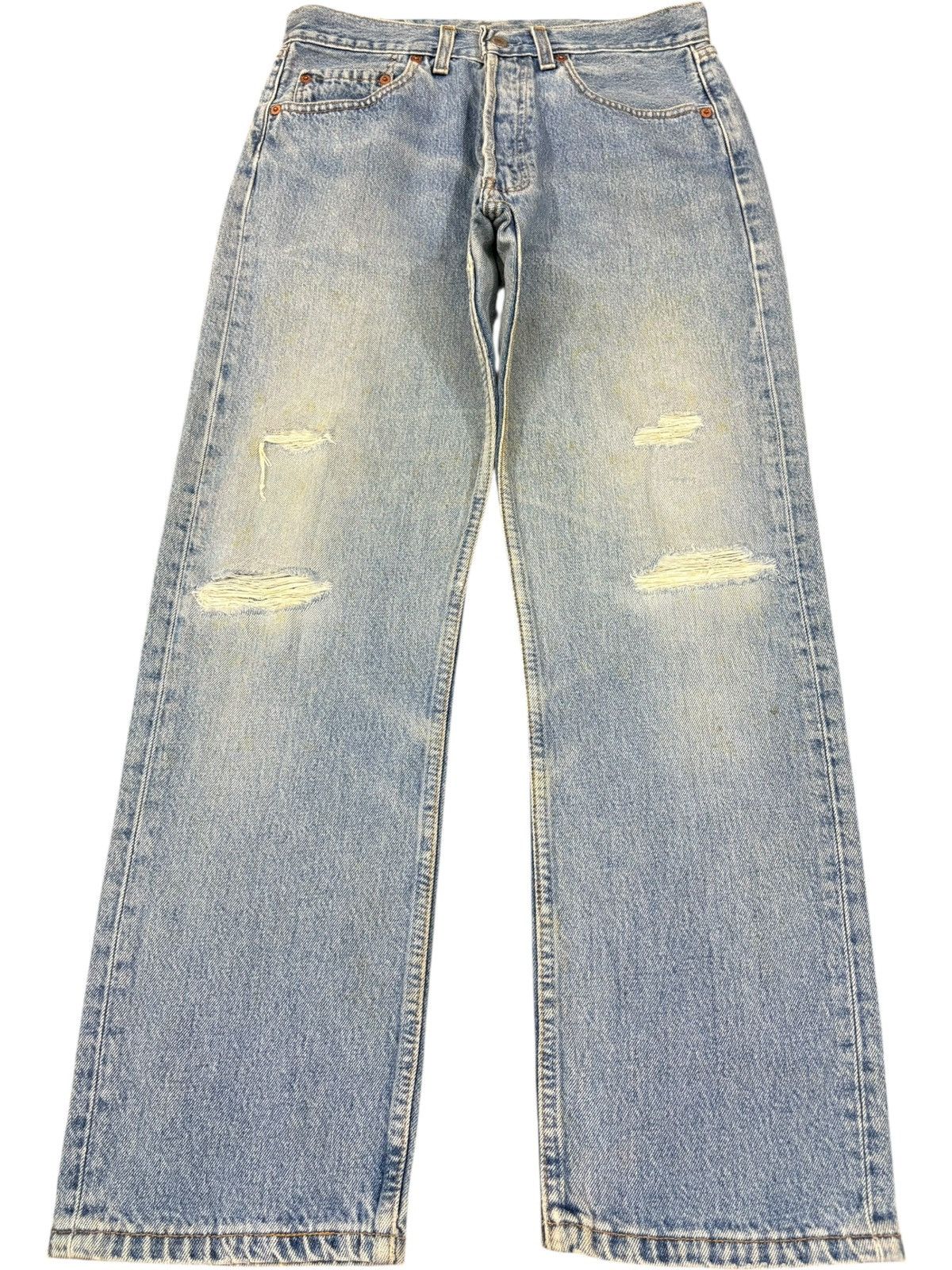 Levi's Vintage 90s Levis 501 Light Wash Distress Loose Baggy Jeans Size US 32 / EU 48 - 1 Thumbnail