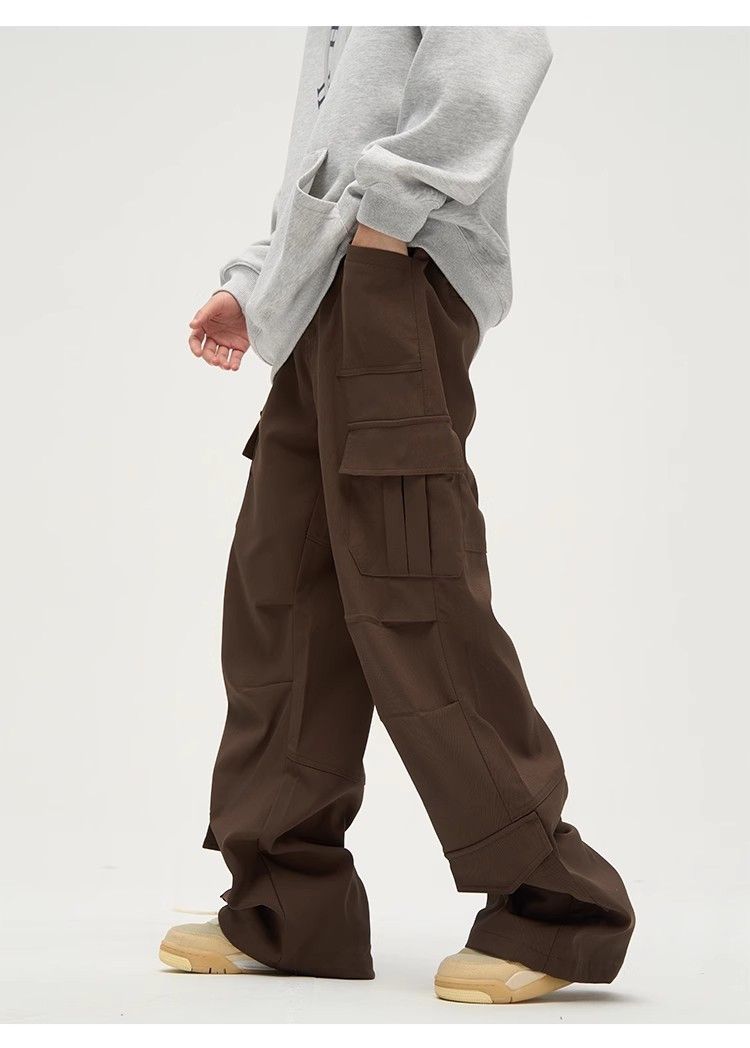 image of Vintage Large Pocket Loose Casual Pants in Brown, Men's (Size 30)