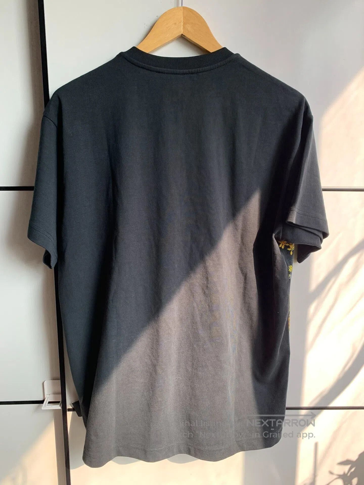 Versace Jeans Couture Versace Jeans Couture Plant Print Tee. Size US M / EU 48-50 / 2 - 6 Thumbnail