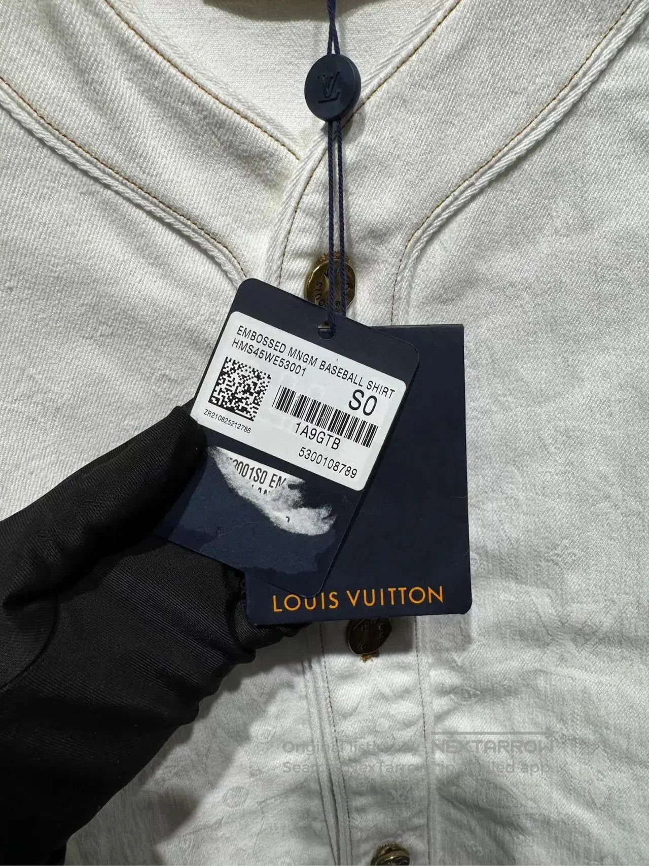 Louis Vuitton White Short Sleeve Button. Size US S / EU 44-46 / 1 - 6 Thumbnail