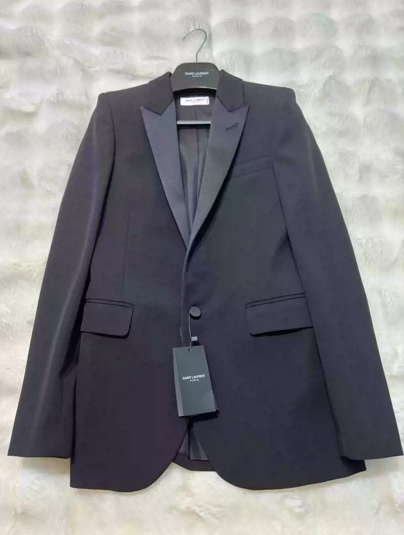 Saint Laurent Paris Saint Laurent brand new ladies smoking suit Size US S / EU 44-46 / 1 - 1 Thumbnail