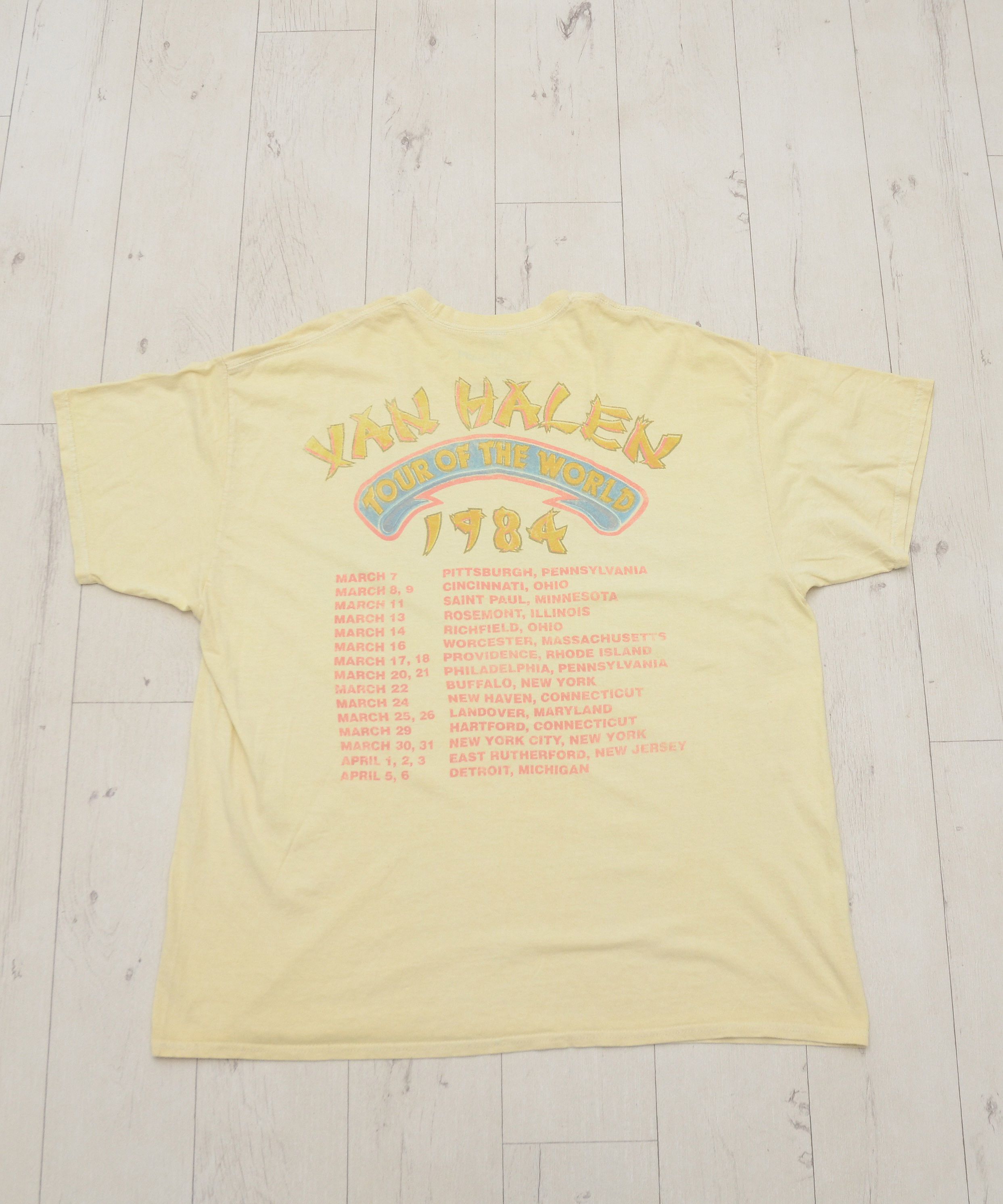 Other Van Halen Tour of the World 1984 Rock Tee XL Oversized Size US M / EU 48-50 / 2 - 7 Thumbnail