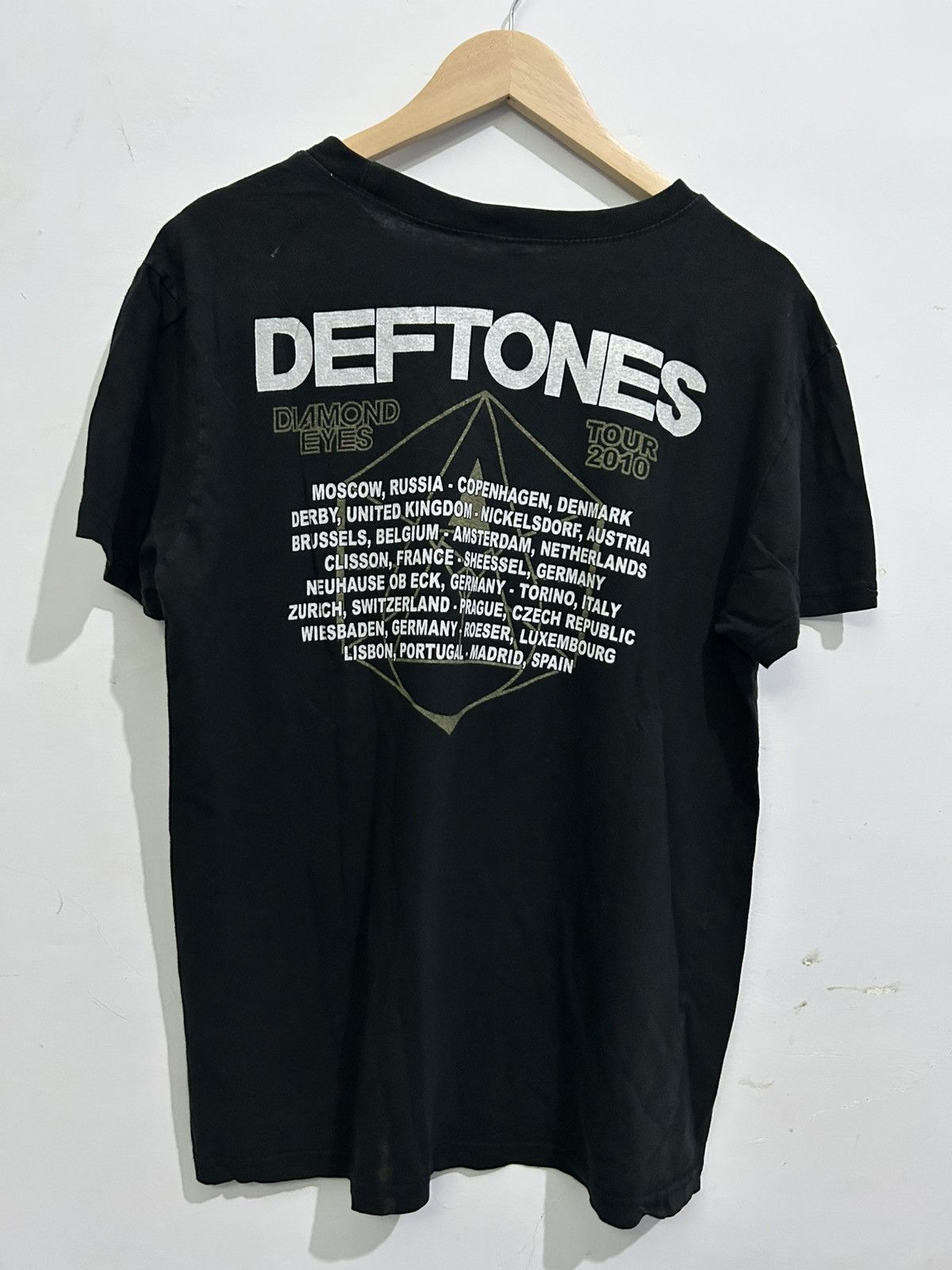 Band Tees deftones diamond eyes classic tee Size US L / EU 52-54 / 3 - 5 Thumbnail